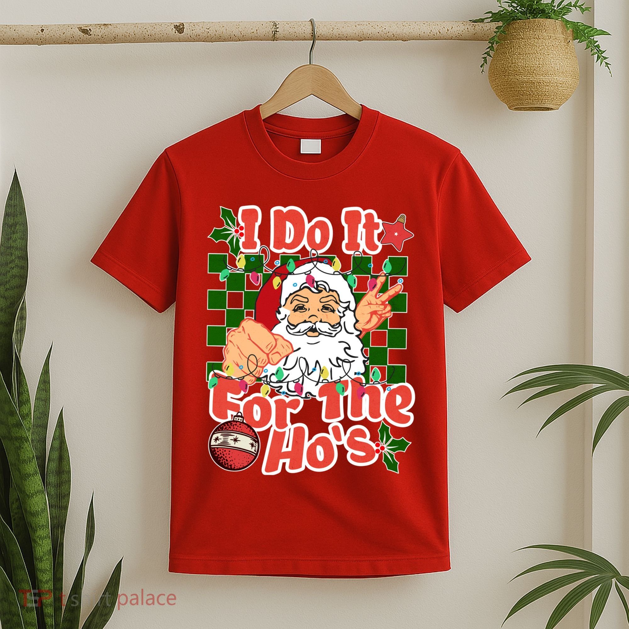 I Do It For The Hos Santa Claus Christmas Lights T-Shirt