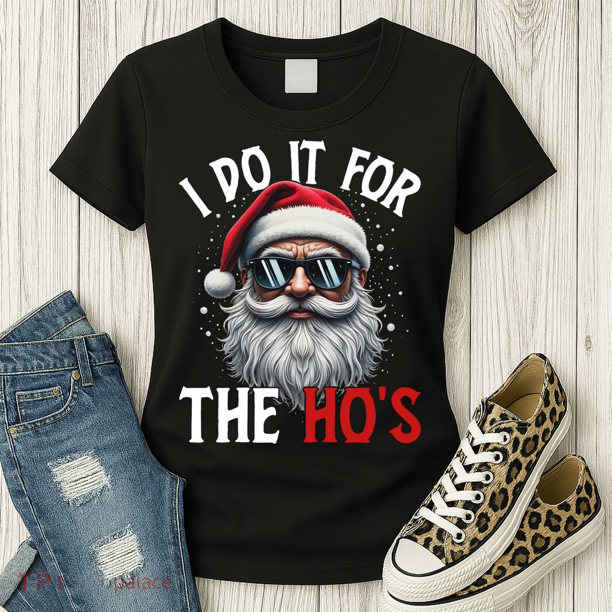 I Do It For The Hos Funny Christmas Santa Claus Women's T-Shirt