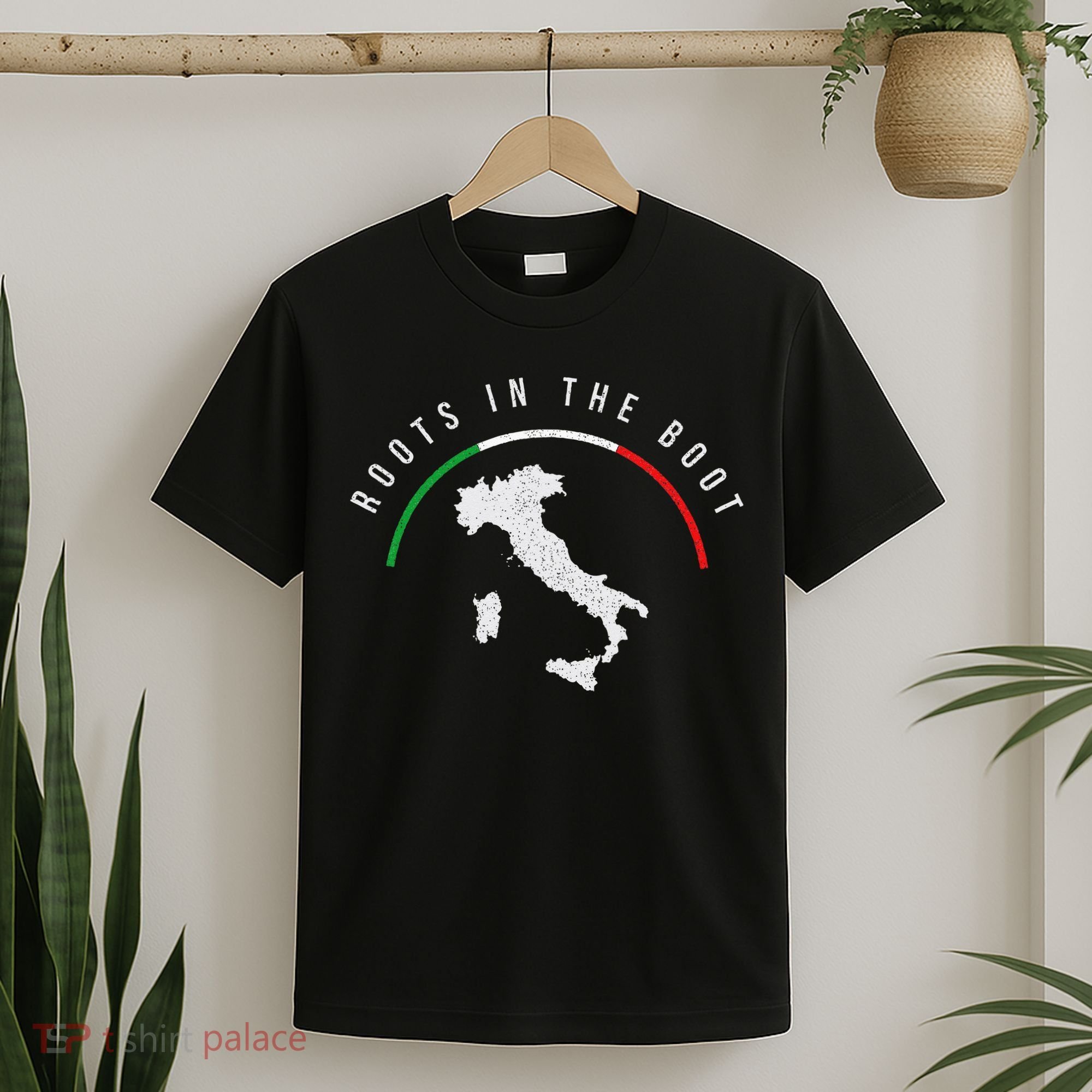 Italy Flag & Italian Map Funny Pun Italia Men Women T-Shirt