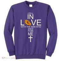 I Fell In Love With The Man Who Died For Me Jesus Sweatshirt thumb 0