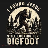 I Found Jesus Still Looking Bigfoot Retro Funny Christian Women's Hoodie thumb 2