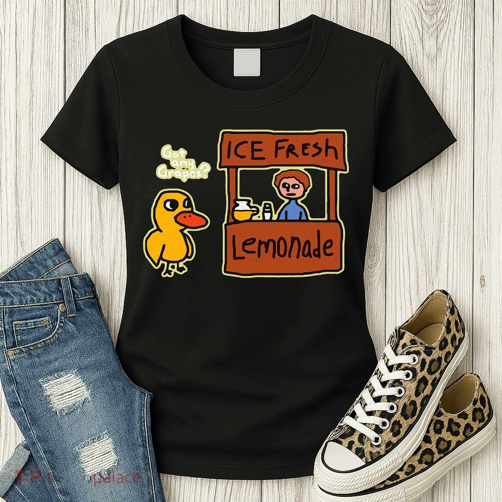 Ice Fresh Lemonade Duck Funny Got Any Grapes Love Gift Women's T-Shirt