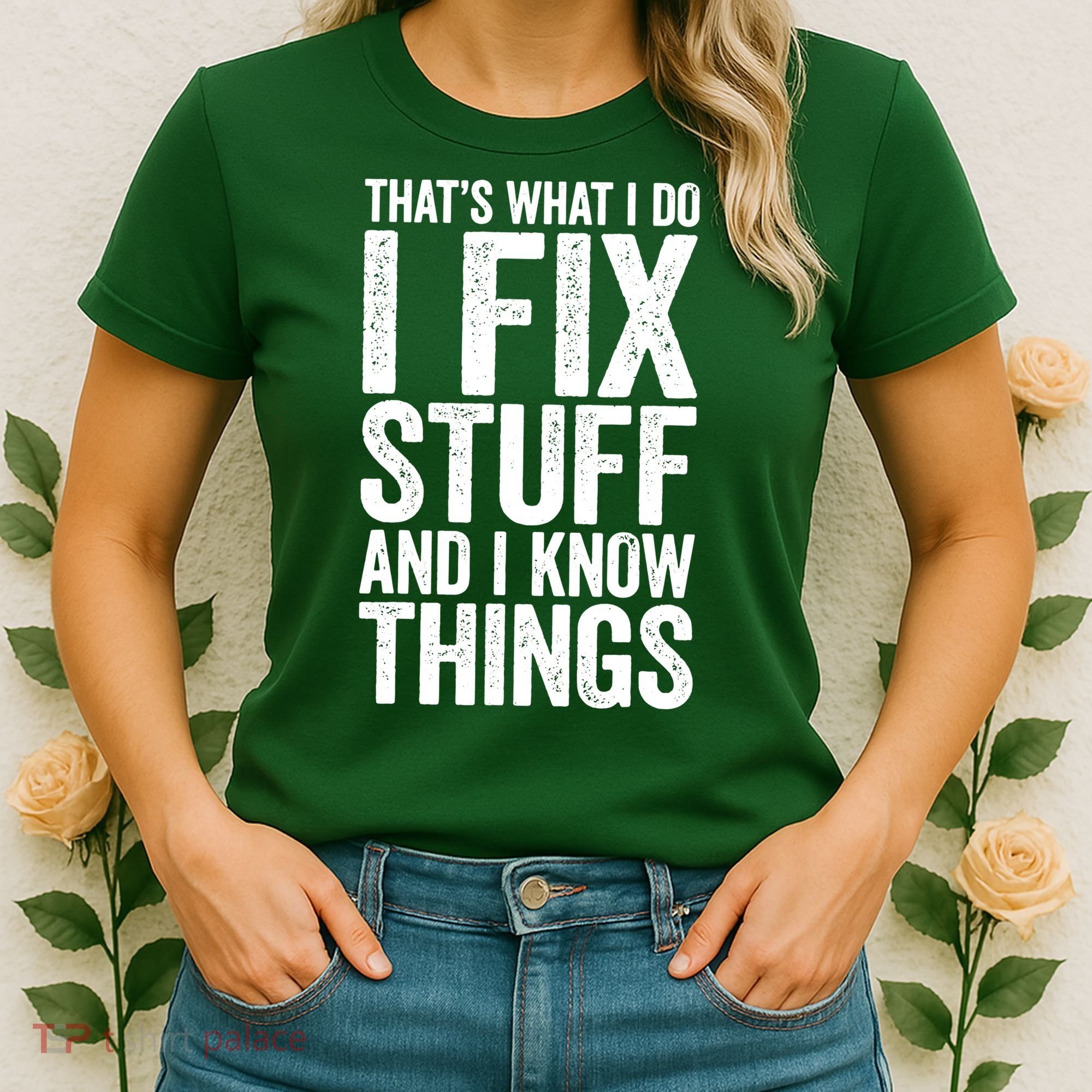 I Fix Stuff And I Know Things Mechanic Women's T-Shirt