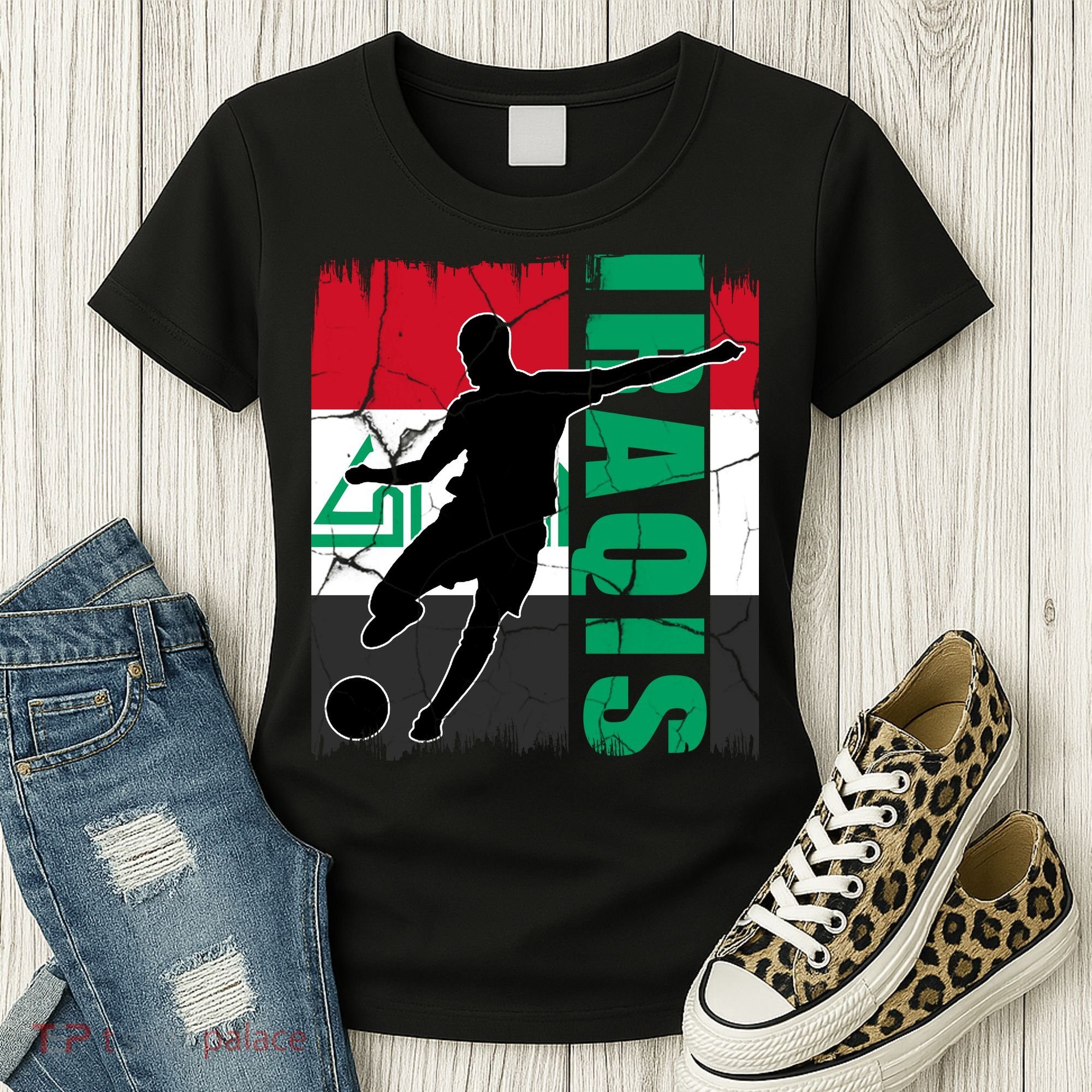 Iraqi Futbol Soccer Player Women's T-Shirt