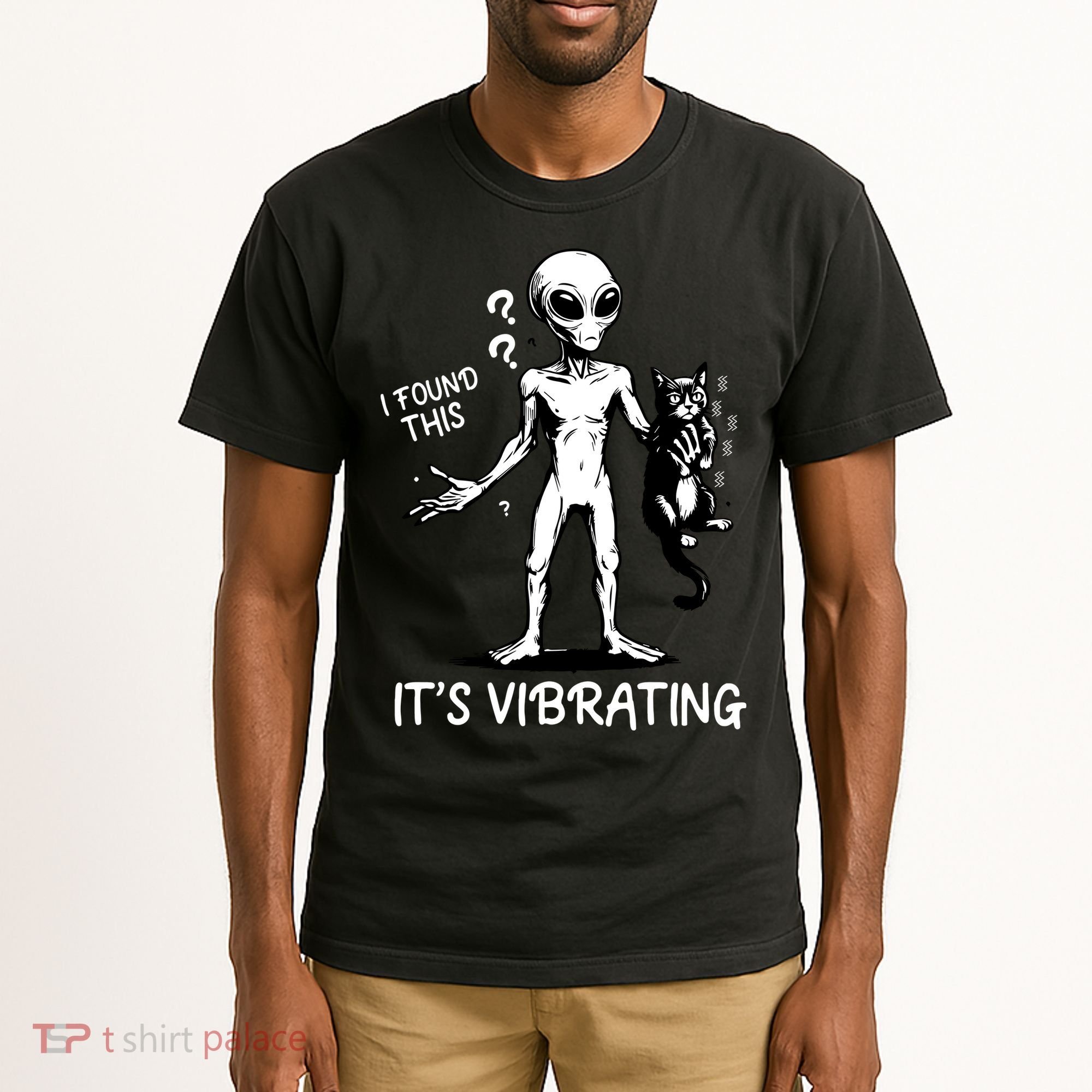 I Found This It's Vibrating Funny Alien Cat Tall T-Shirt