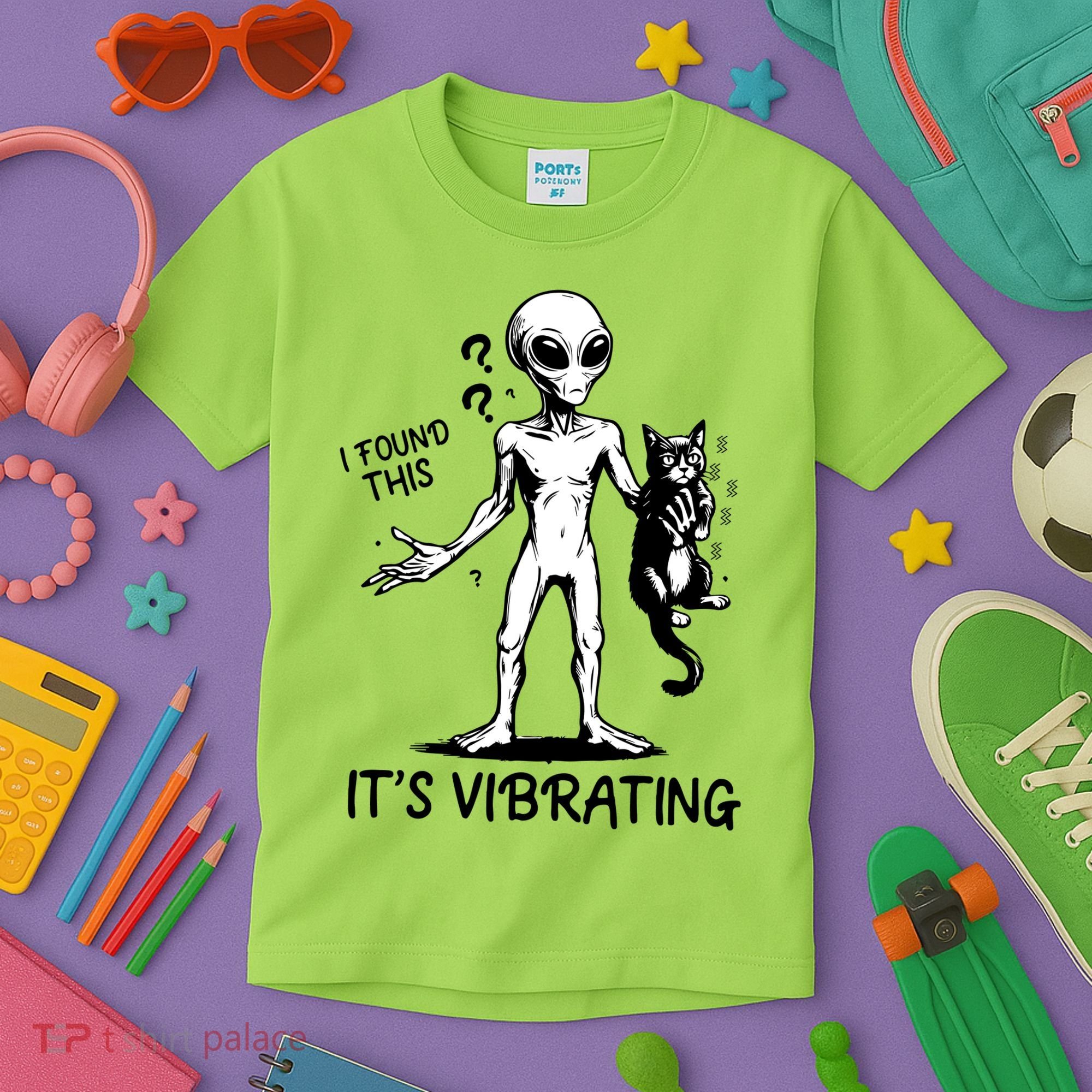 I Found This It's Vibrating Funny Alien Cat Kids T-Shirt