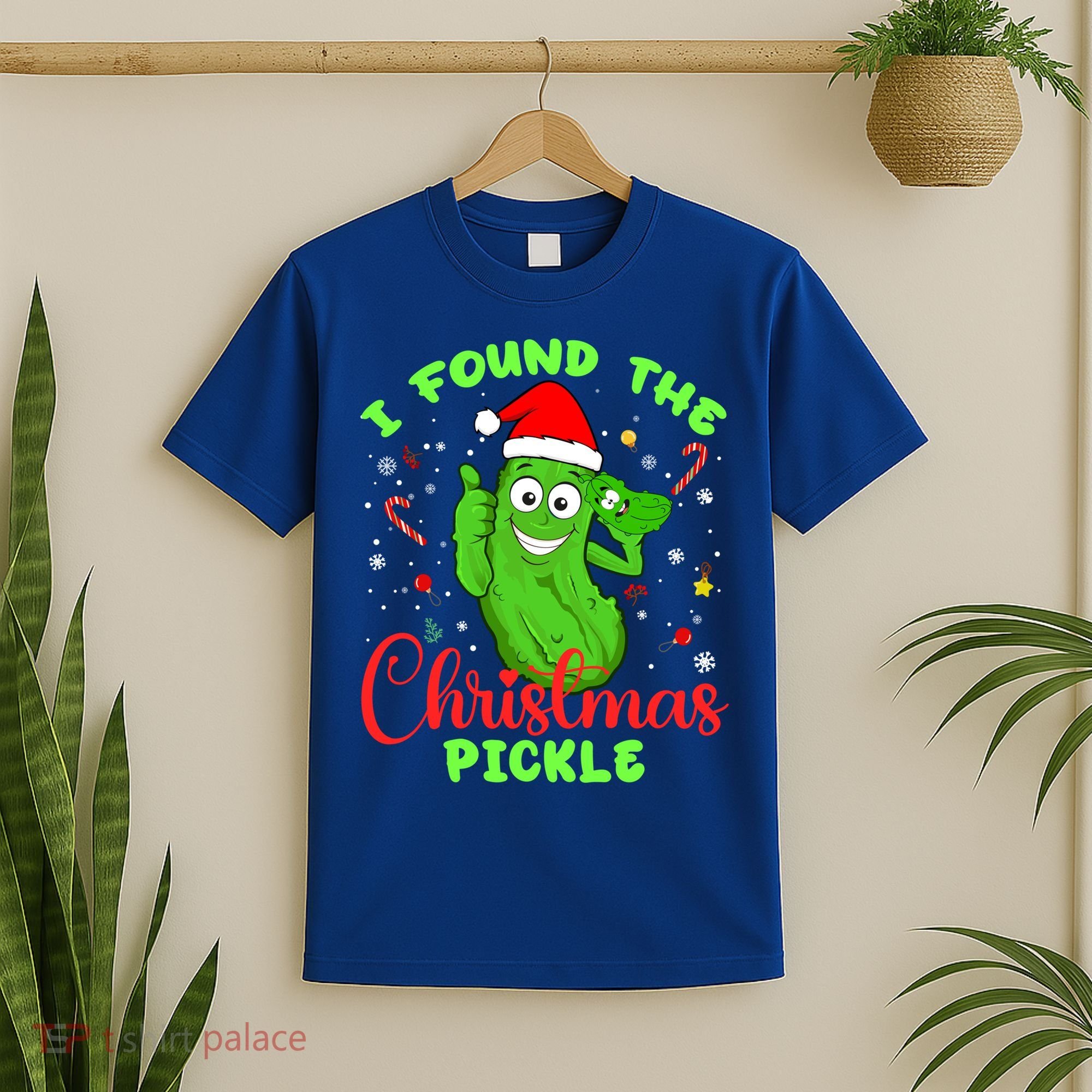 I Found The Christmas Pickle Funny Xmas Party Gift T-Shirt