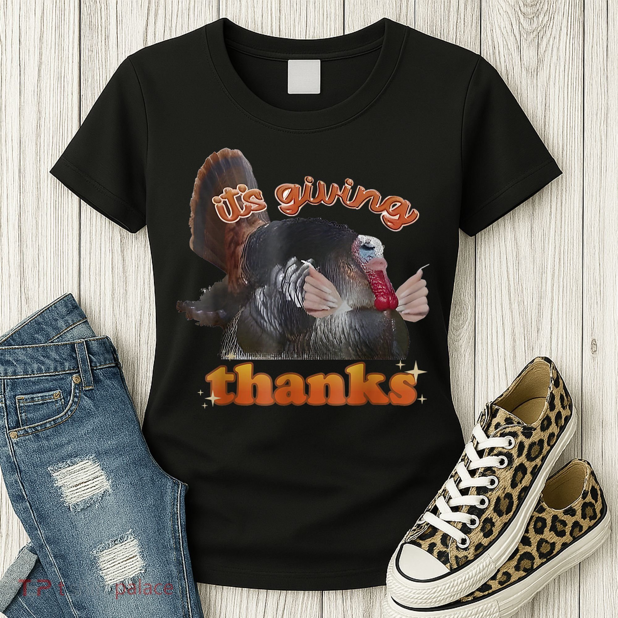 It’S Giving Thanks Turkey Thanksgiving Women's T-Shirt