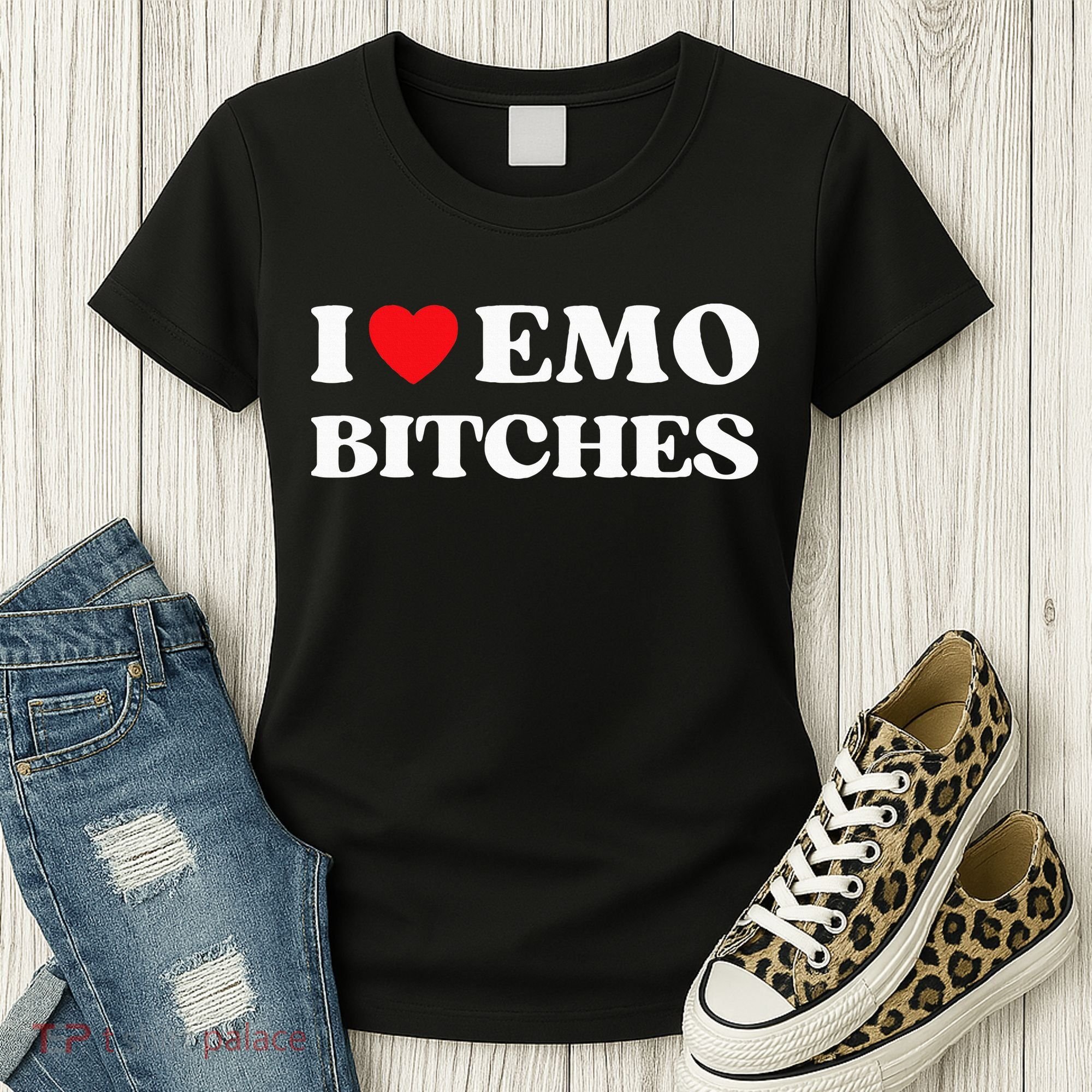 I Heart Emo Bitches Funny Quote Red Heart Emo Style Women's T-Shirt