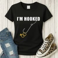 IM Hooked Engagement Ring Marriage Proposal Fishing Women's T-Shirt thumb 3
