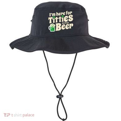I'm Here For Titties And Beer Lover Funny St.Patrick's Day Drunk Bucket Hat