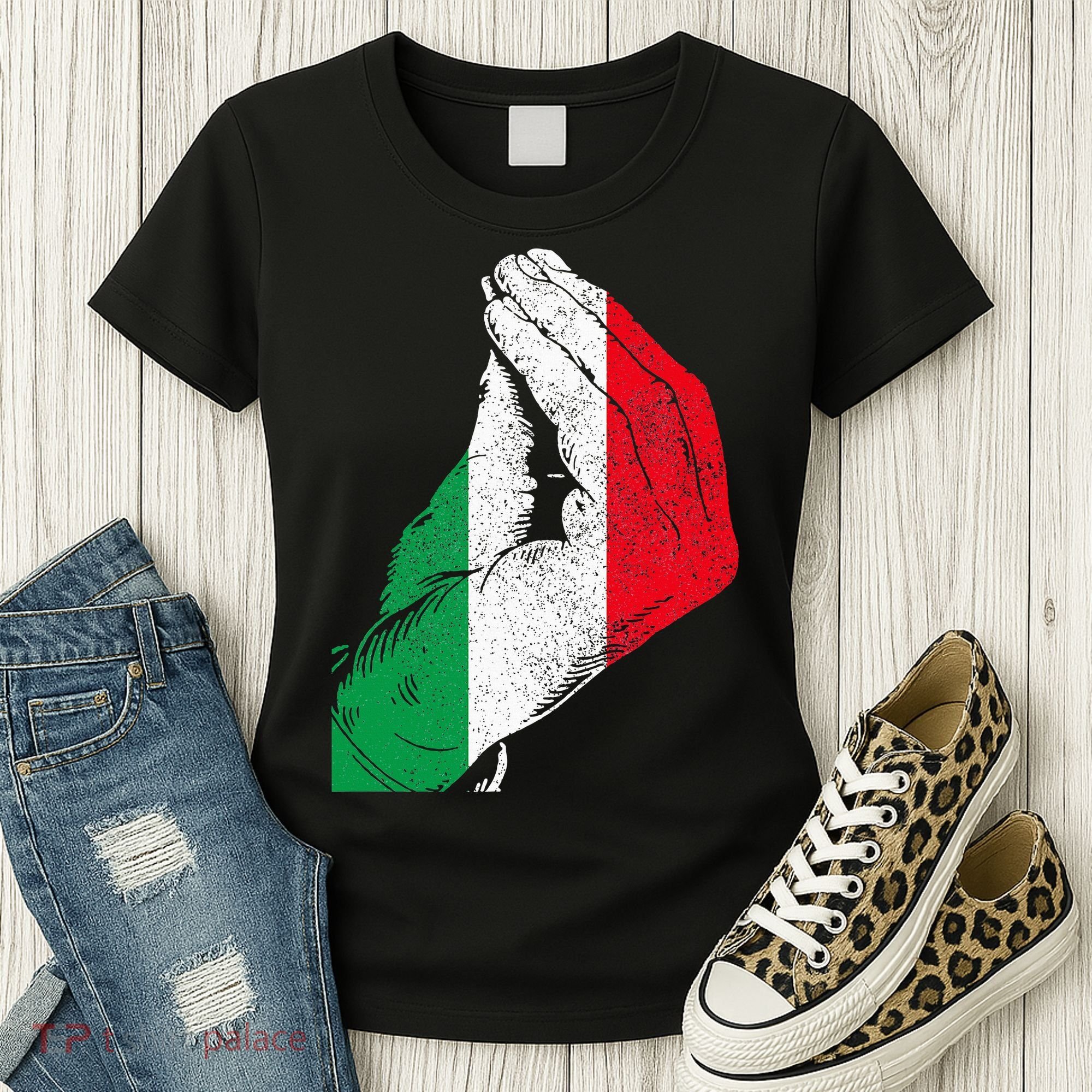 Italy Hand Gesture Italia Italian Flag Pride Funny Women's T-Shirt