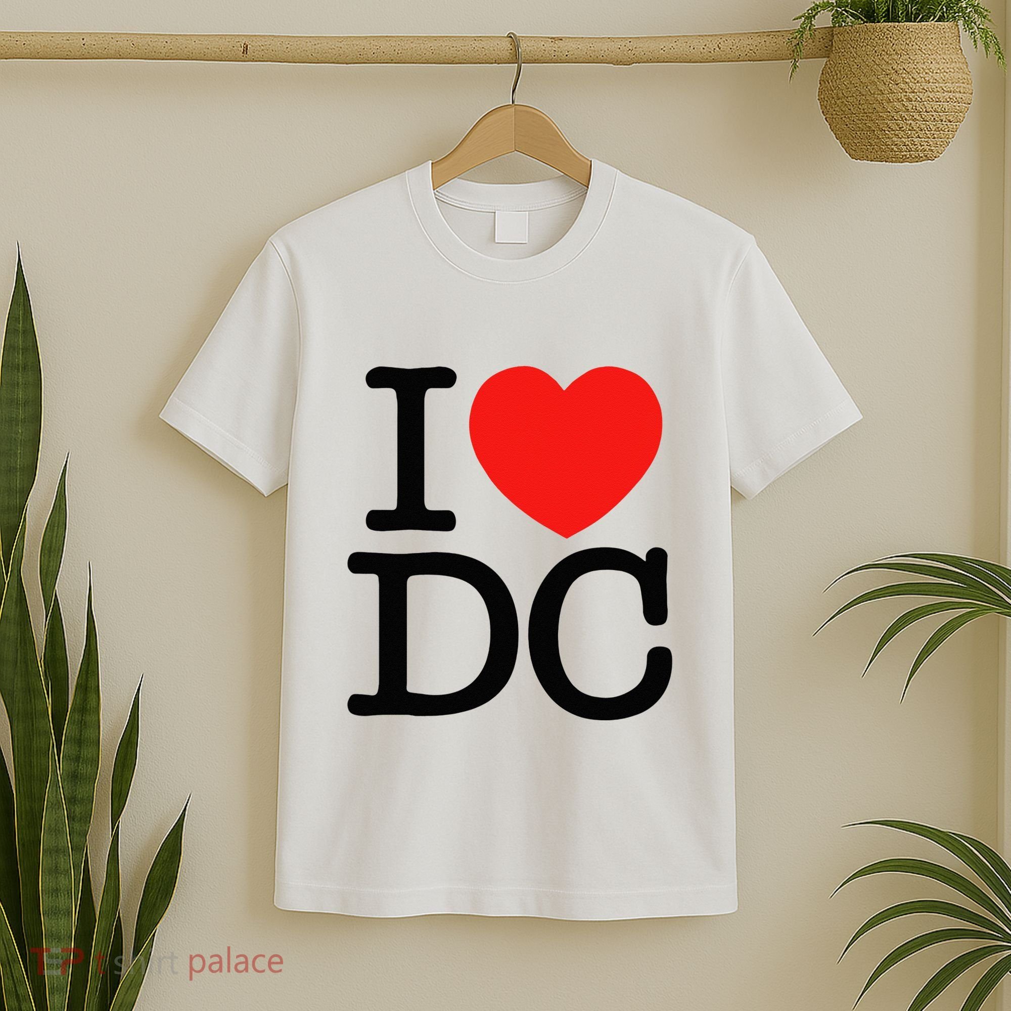 I Heart Love Washington WA DC Classic Font T-Shirt