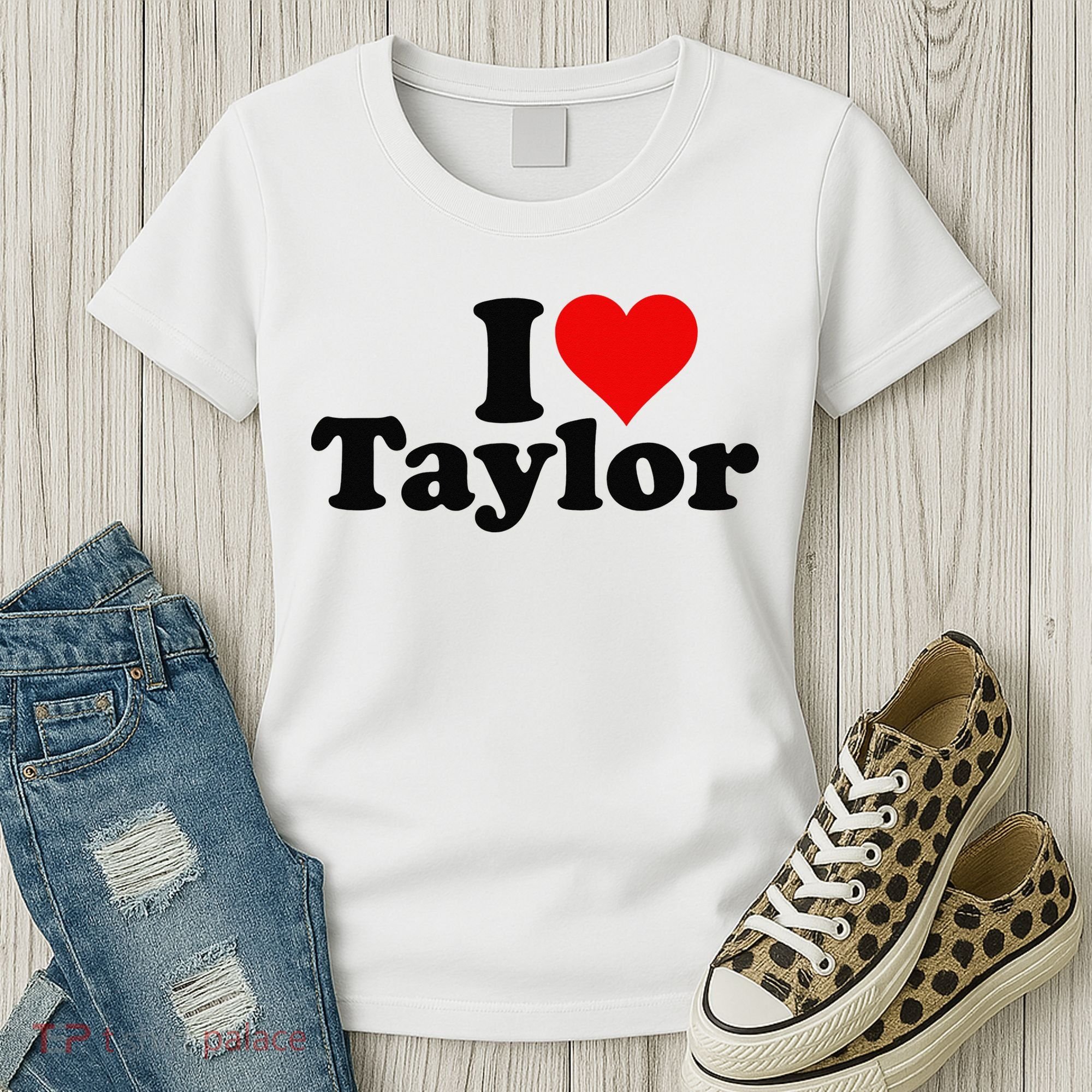 I HEART LOVE TAYLOR Women's T-Shirt
