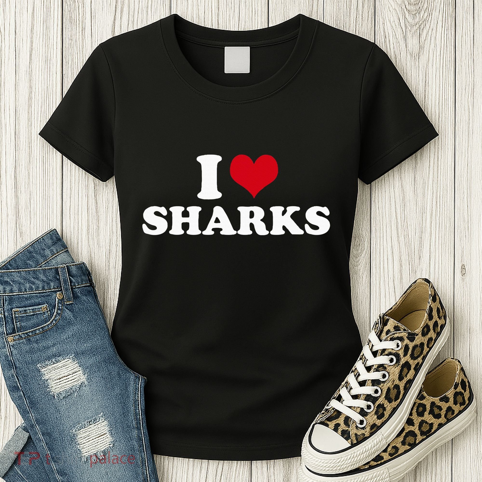 I Heart Sharks Women's T-Shirt