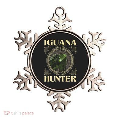 Iguana Hunter Zookeeper Reptile Animal Lover Herpetology Ornament