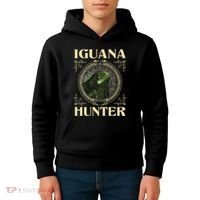 Iguana Hunter Zookeeper Reptile Animal Lover Herpetology Kids Hoodie thumb 4