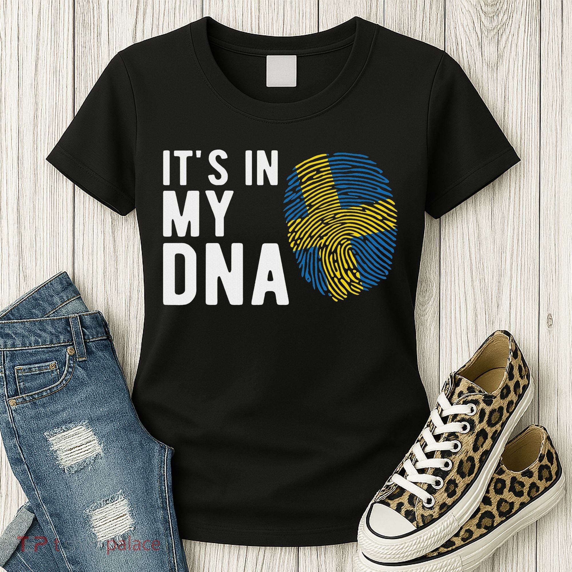 It's In My Dna Sweden Flag Swedish Gift Women's T-Shirt