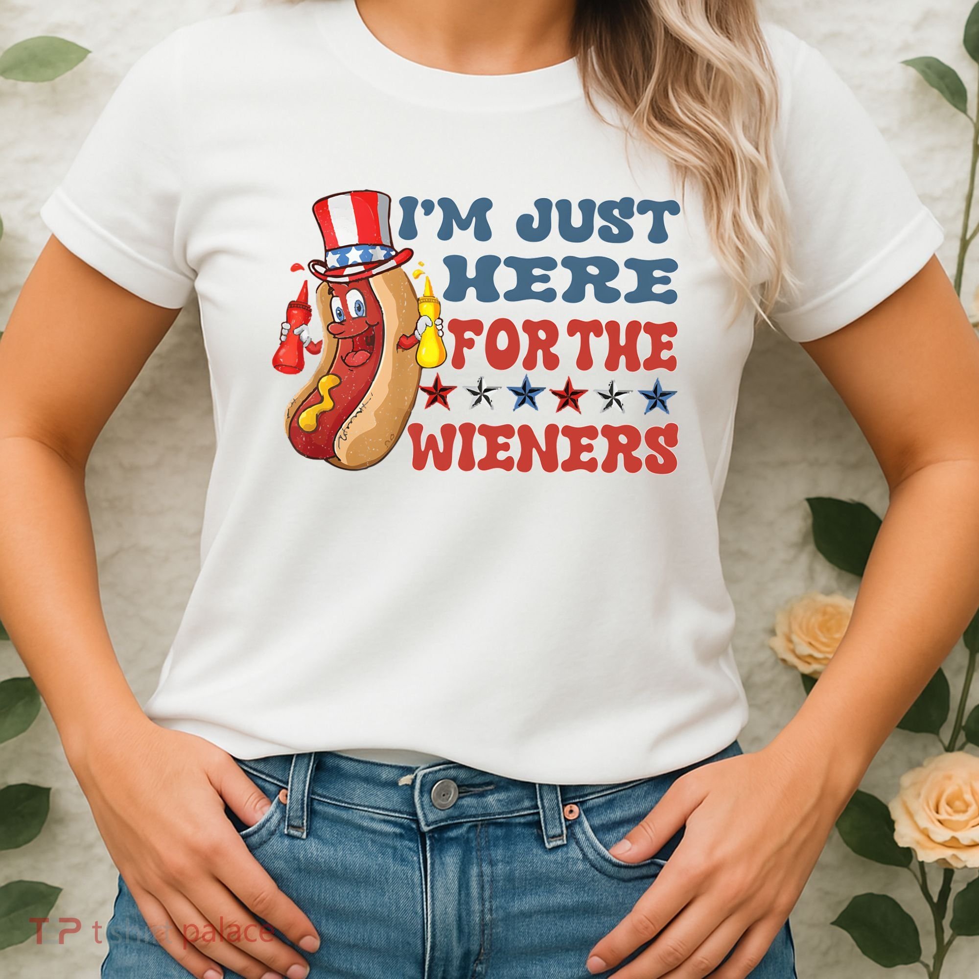 Im Just Here For The Wieners Sausage Women's T-Shirt