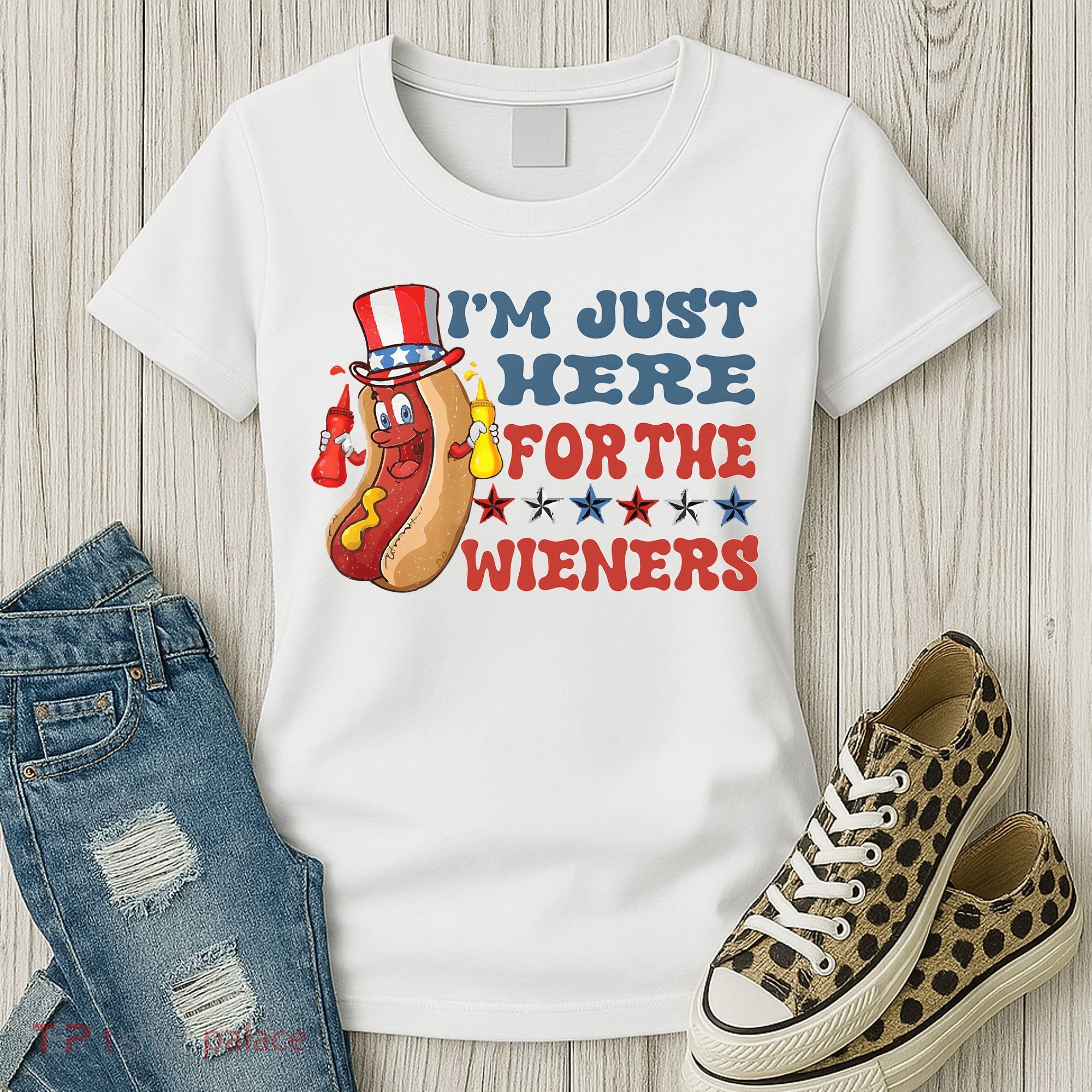 Im Just Here For The Wieners Sausage Women's T-Shirt
