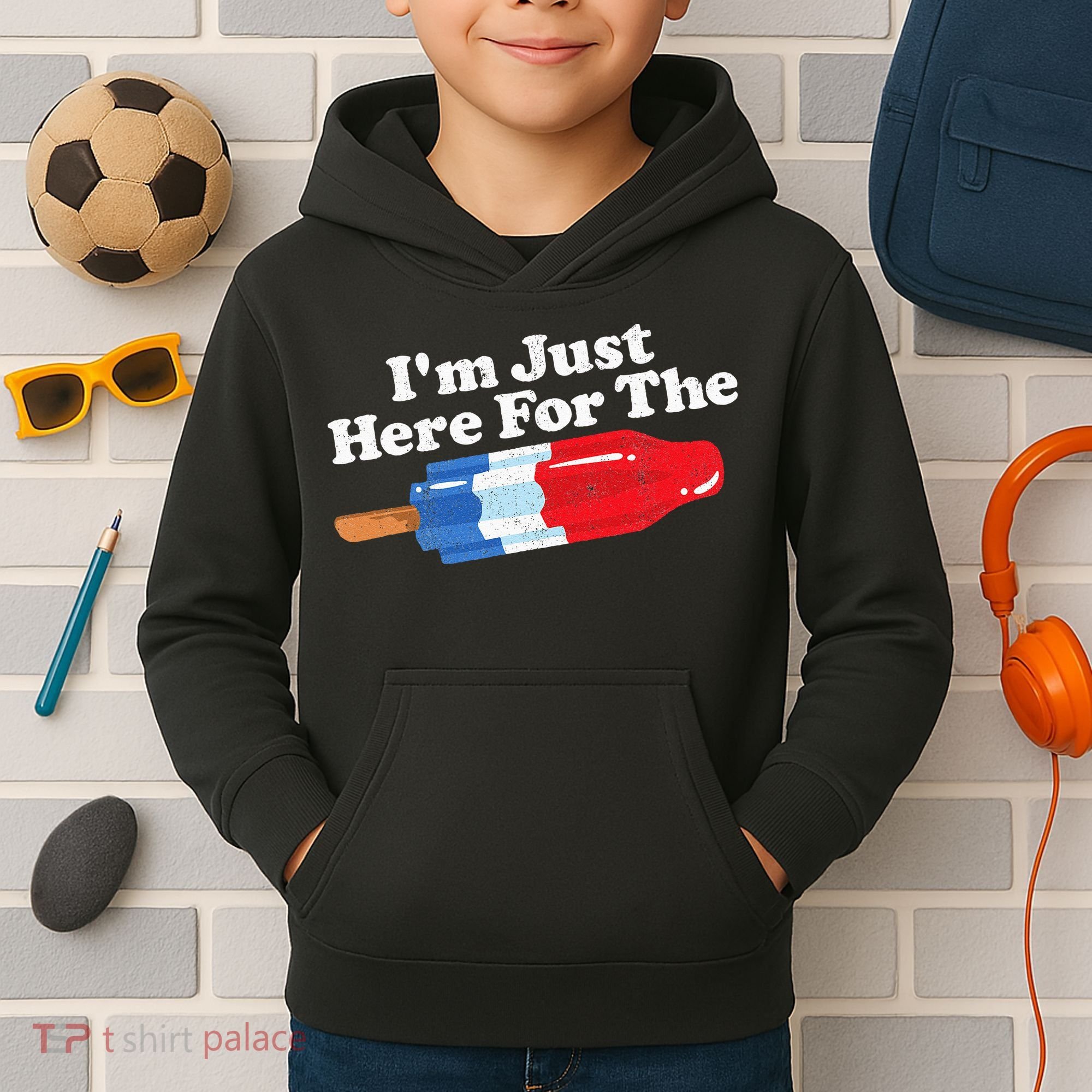 Im Just Here For The Popsicle Funny Bomb Retro 80s Pop Gift Kids Hoodie