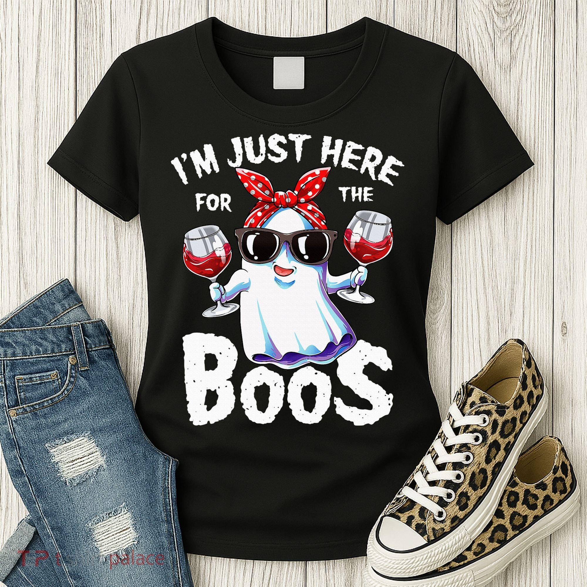 Im Just Here For The Boos Halloween Ghost Cute Funny Women's T-Shirt