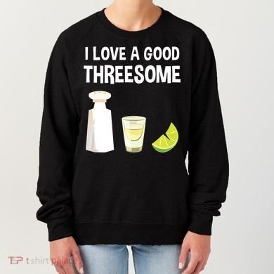 I Love A Good Threesome Bartender Bar Drink Tank Top Women's Sweatshirt