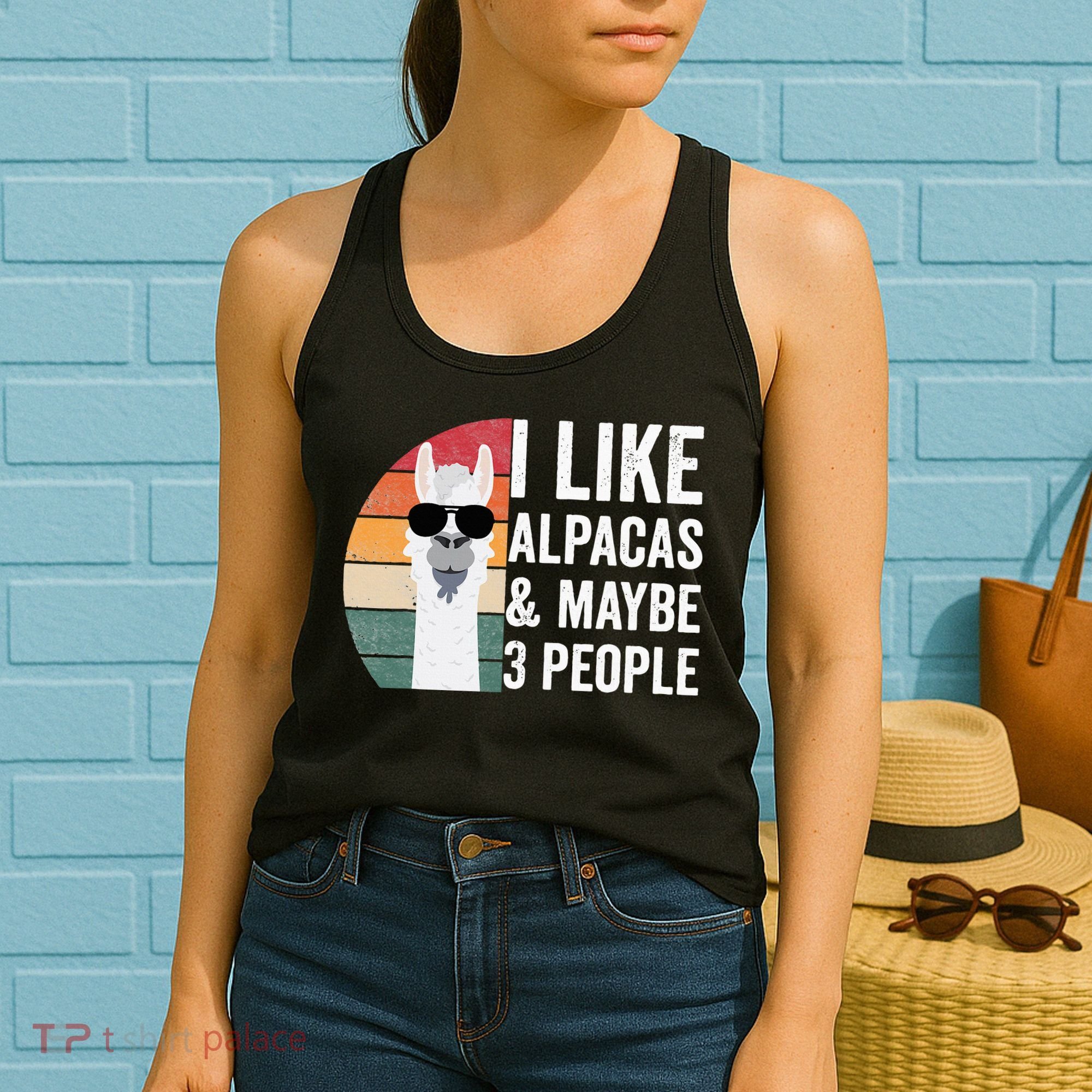 I Like Alpacas And Maybe 3 People Apparel Llama Lovers Women's Tank Top