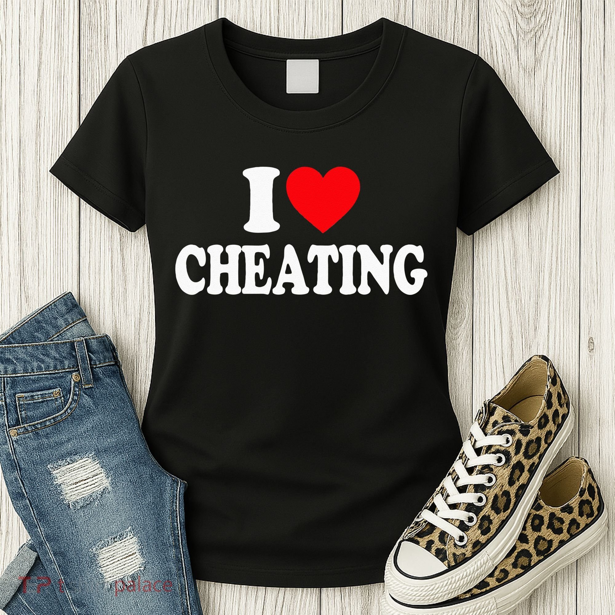 I Love Cheating I Heart Cheating Women's T-Shirt