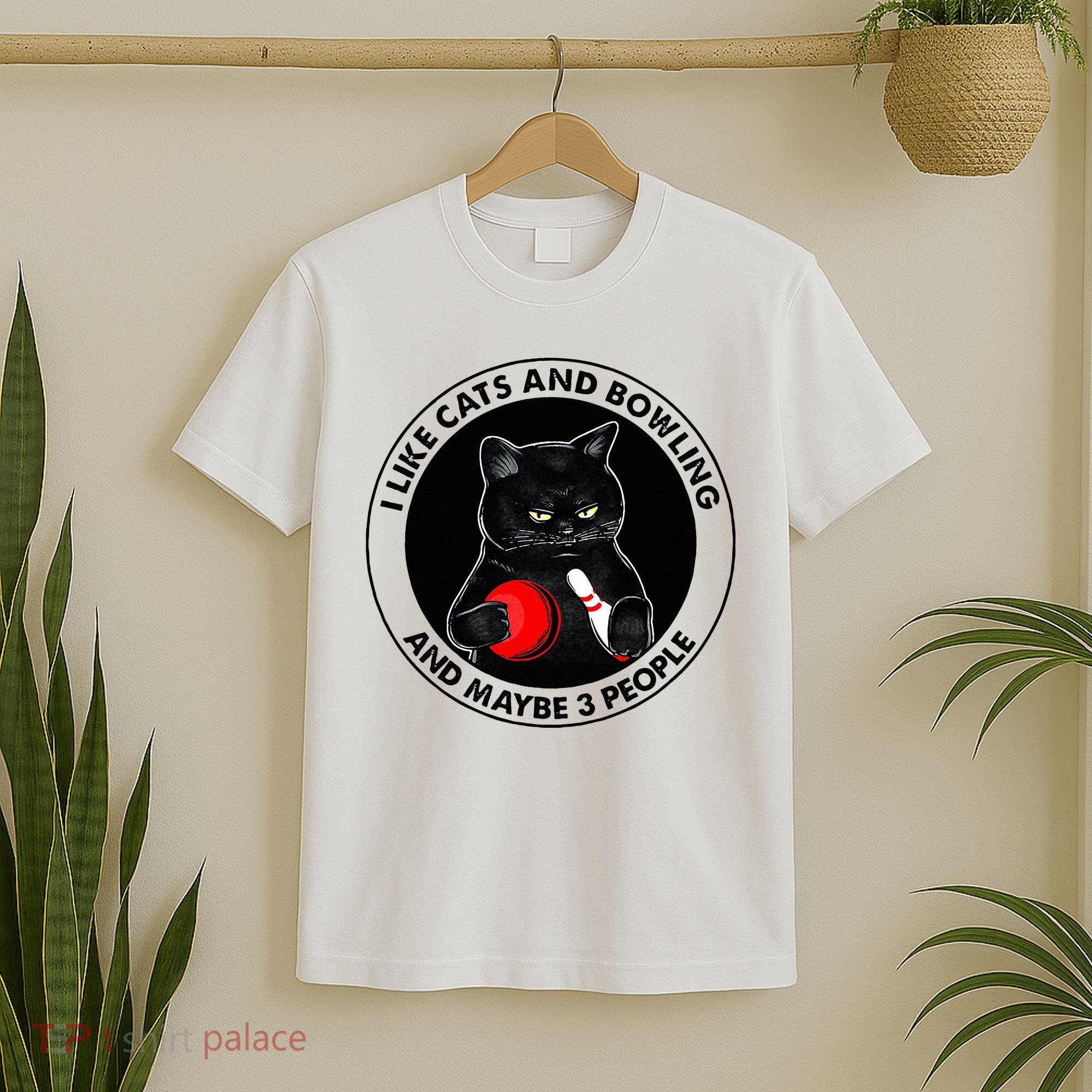 I Like Cats And Bowling And Maybe 3 People Funny Cat Lovers T-Shirt