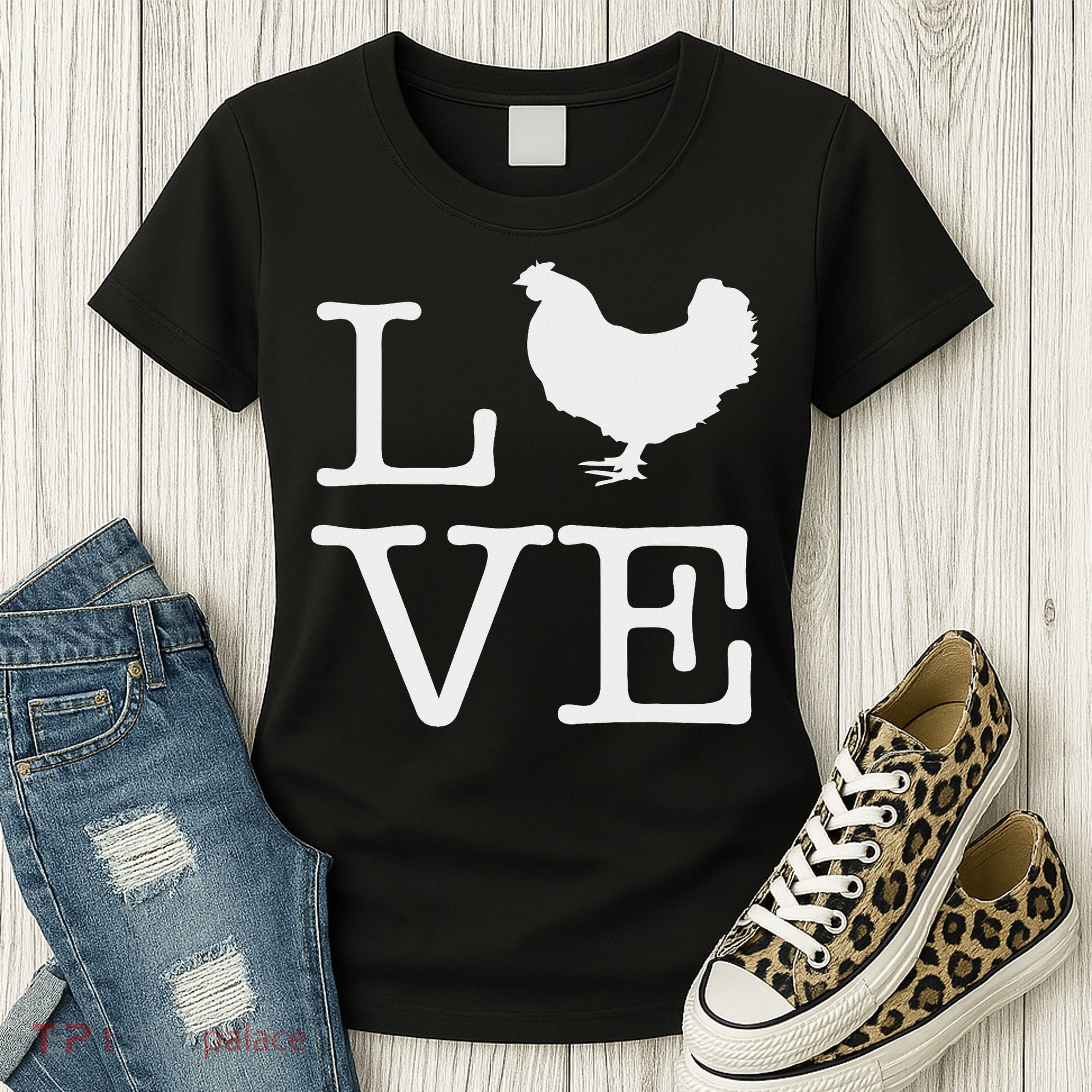 I Love Chickens Funny Chicken Lover Gift Women's T-Shirt