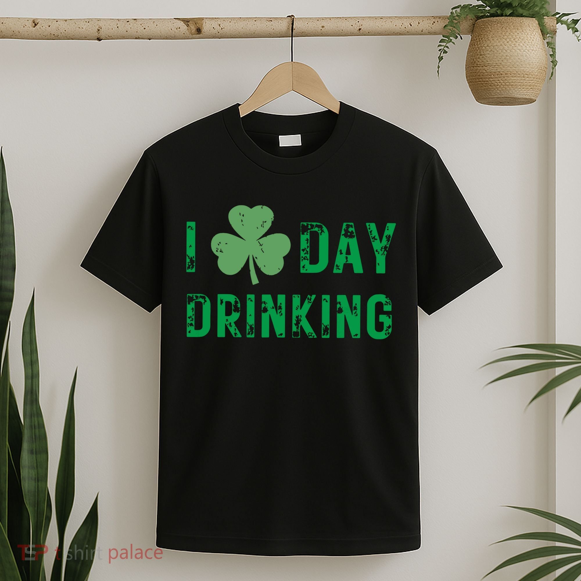 I Love Day Drinking Shamrock Heart Love St Paddys Day T-Shirt