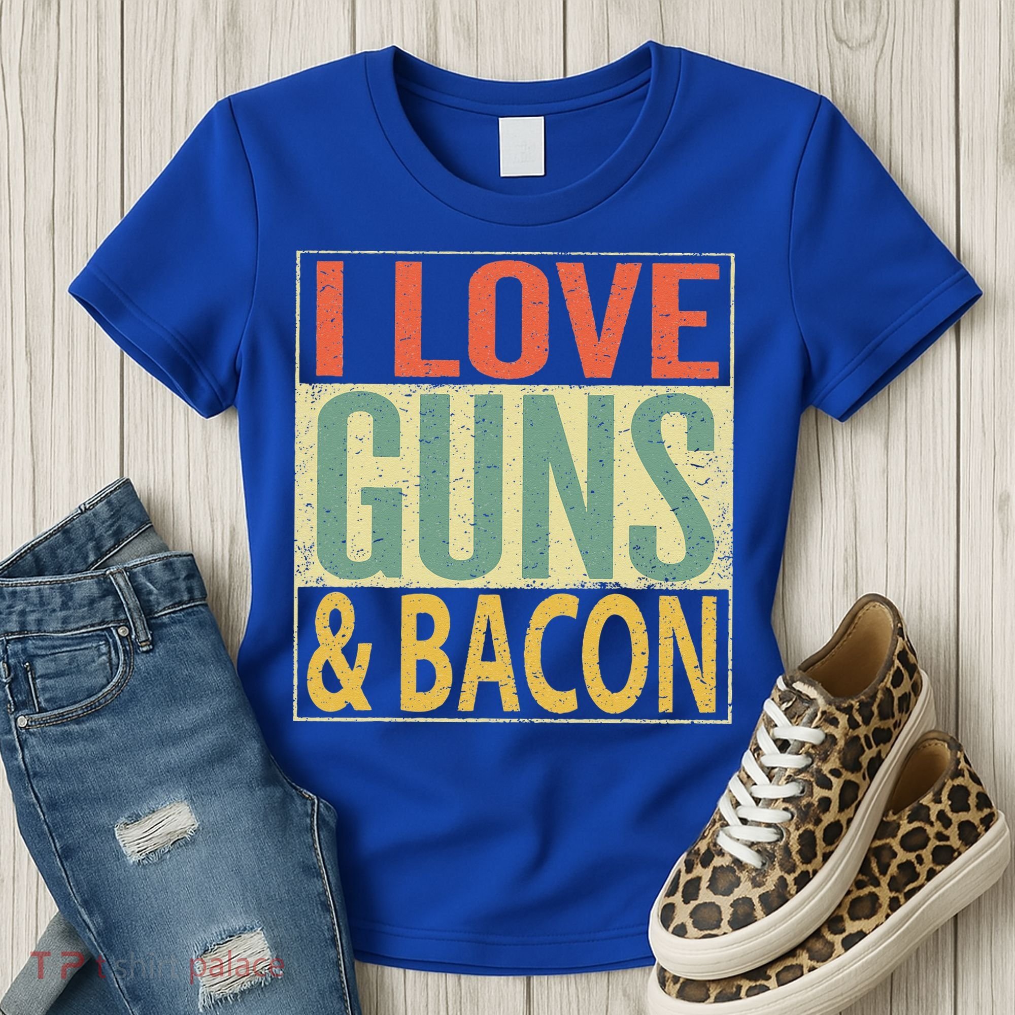 I Love Guns And Bacon Funny Gun Lover Gift Women's T-Shirt