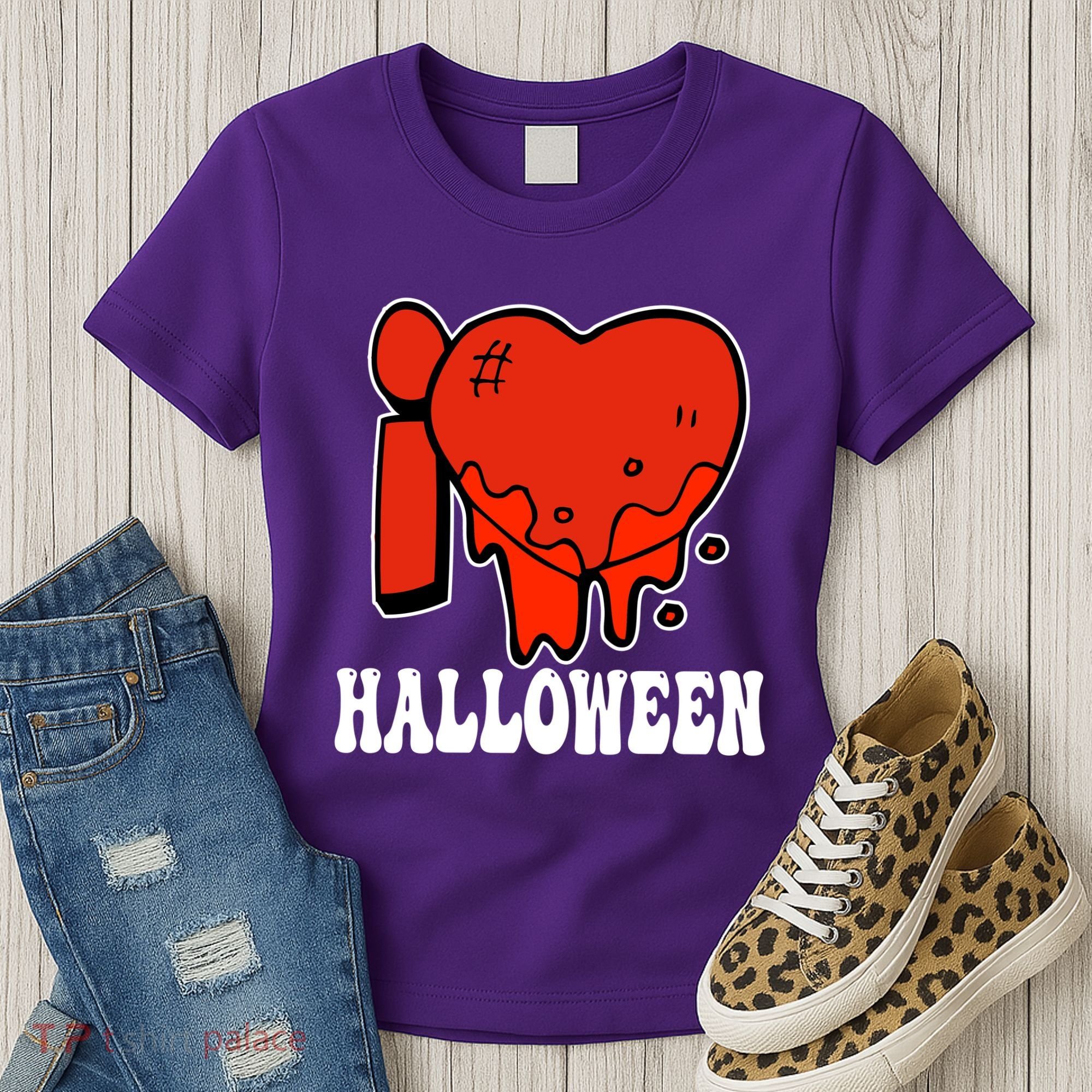 I Love Halloween Creepy Heart Women's T-Shirt