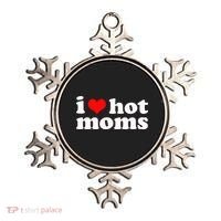 I Love Hot Moms Ornament thumb 0