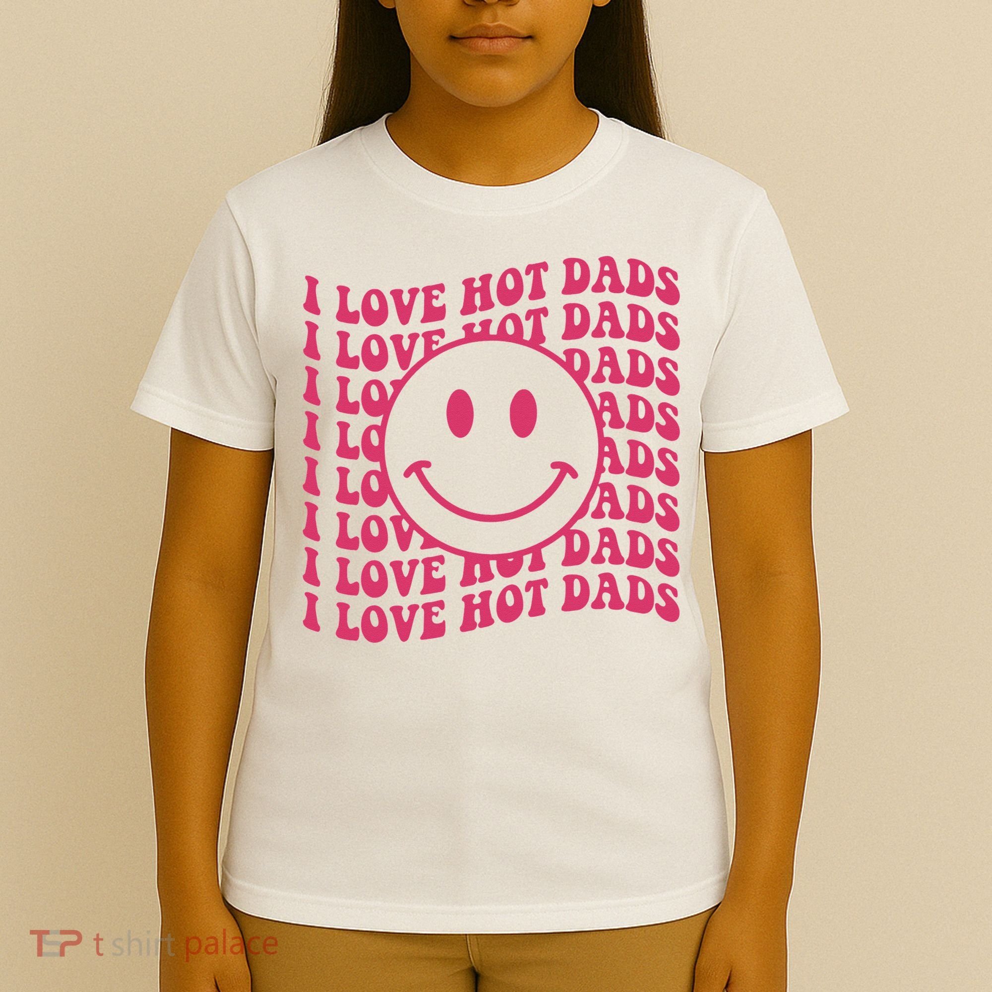 I Love Hot Dads Retro Funny Red Heart Love Dads T-Shirt