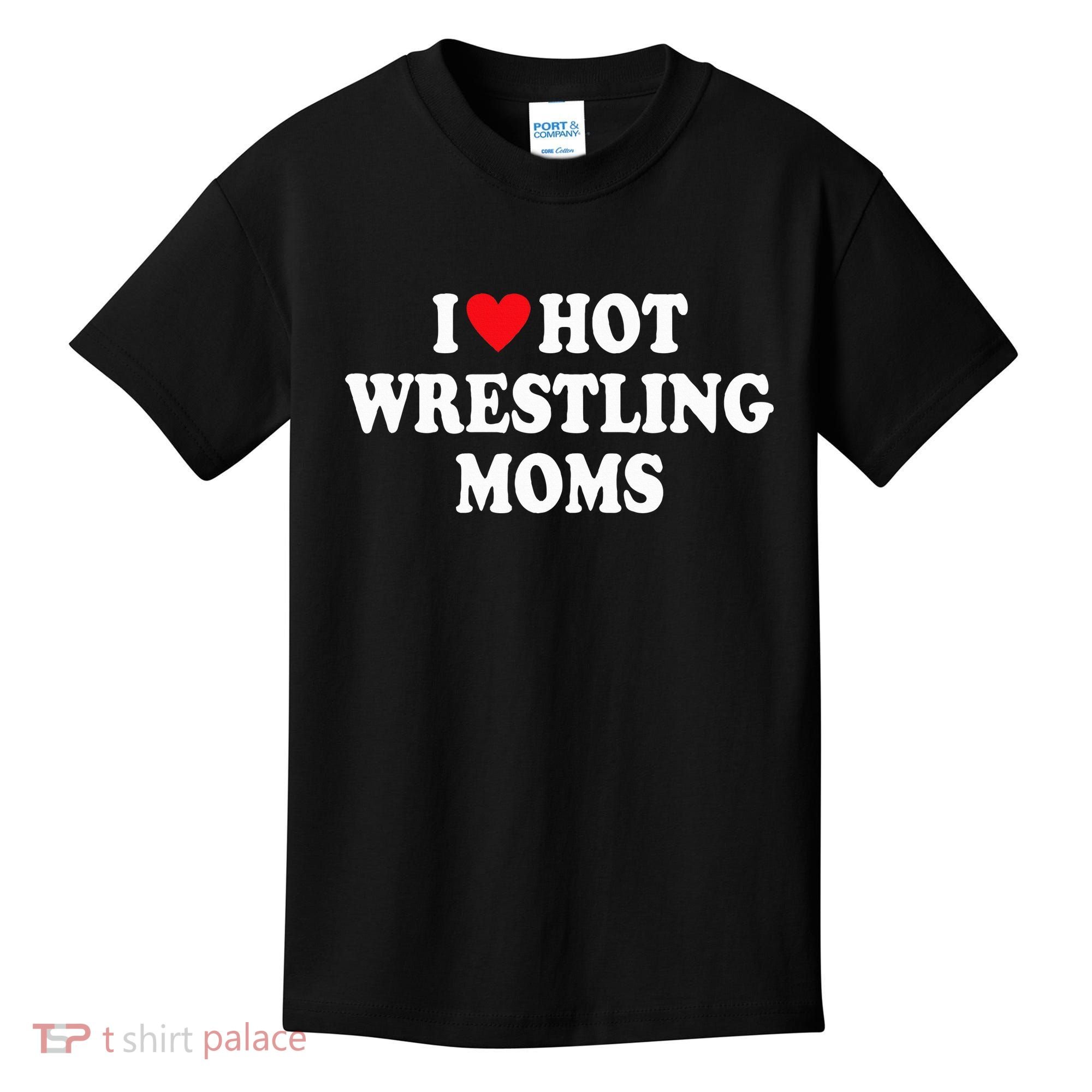 I Love Hot Wrestling Moms Groovy  Kids T-Shirt