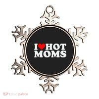 I Love Hot Moms Ornament thumb 0