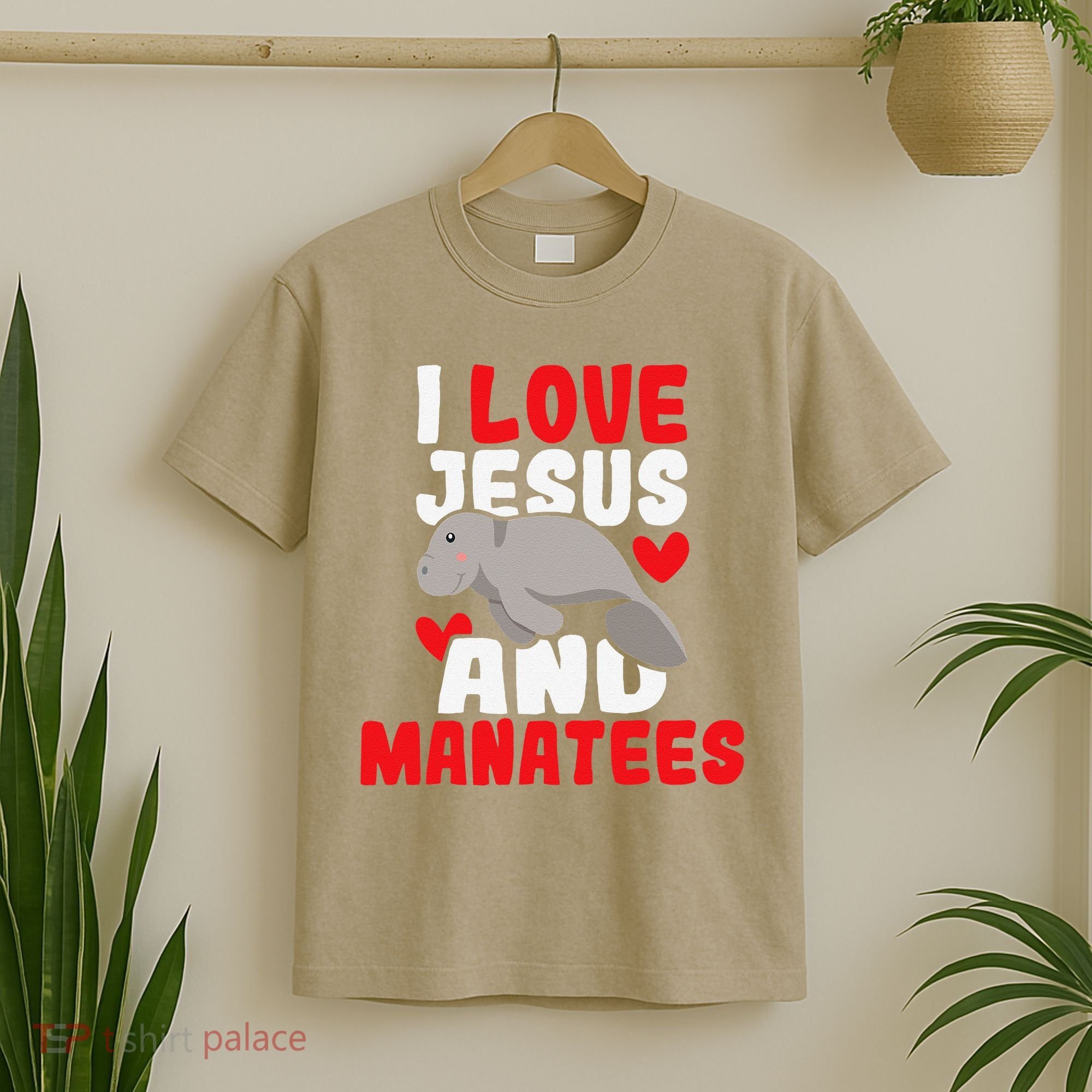 I Love Jesus And Manatees Animal Lover Zookeeper Zoologist T-Shirt