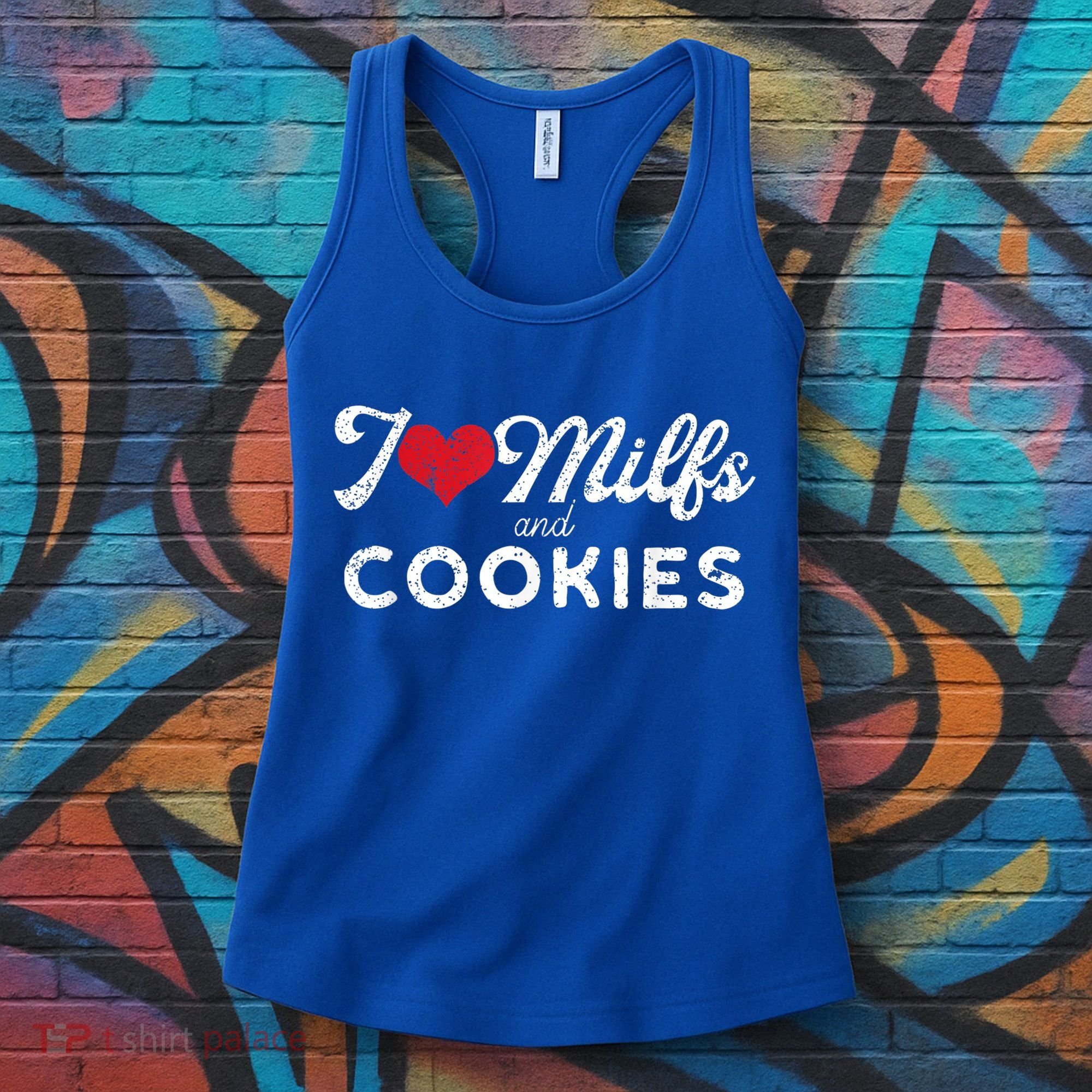I Love Milfs And Cookies Gift Funny Cougar Lover Joke Gift Women's Tank Top