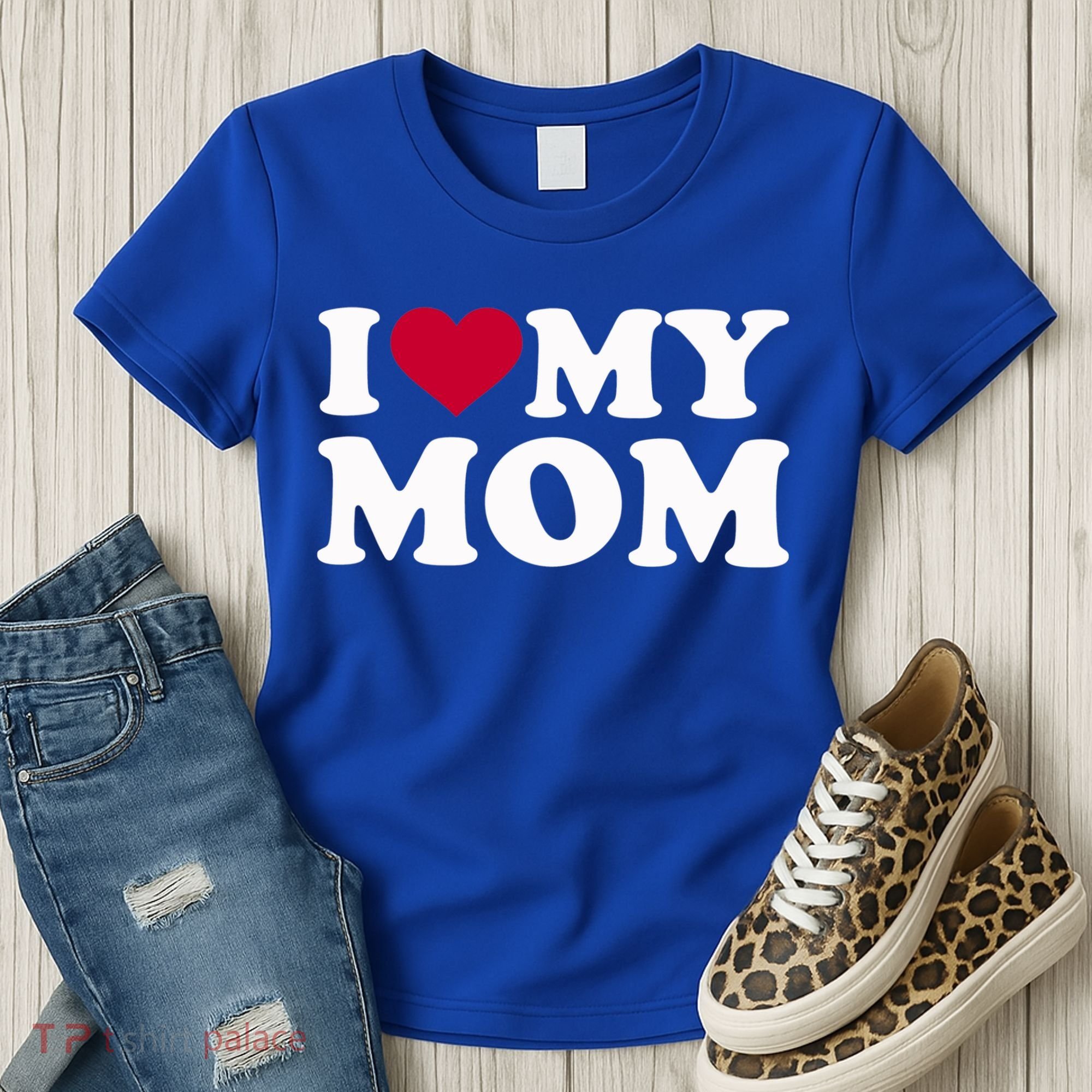 I Love My Mom Cool Gift Women's T-Shirt