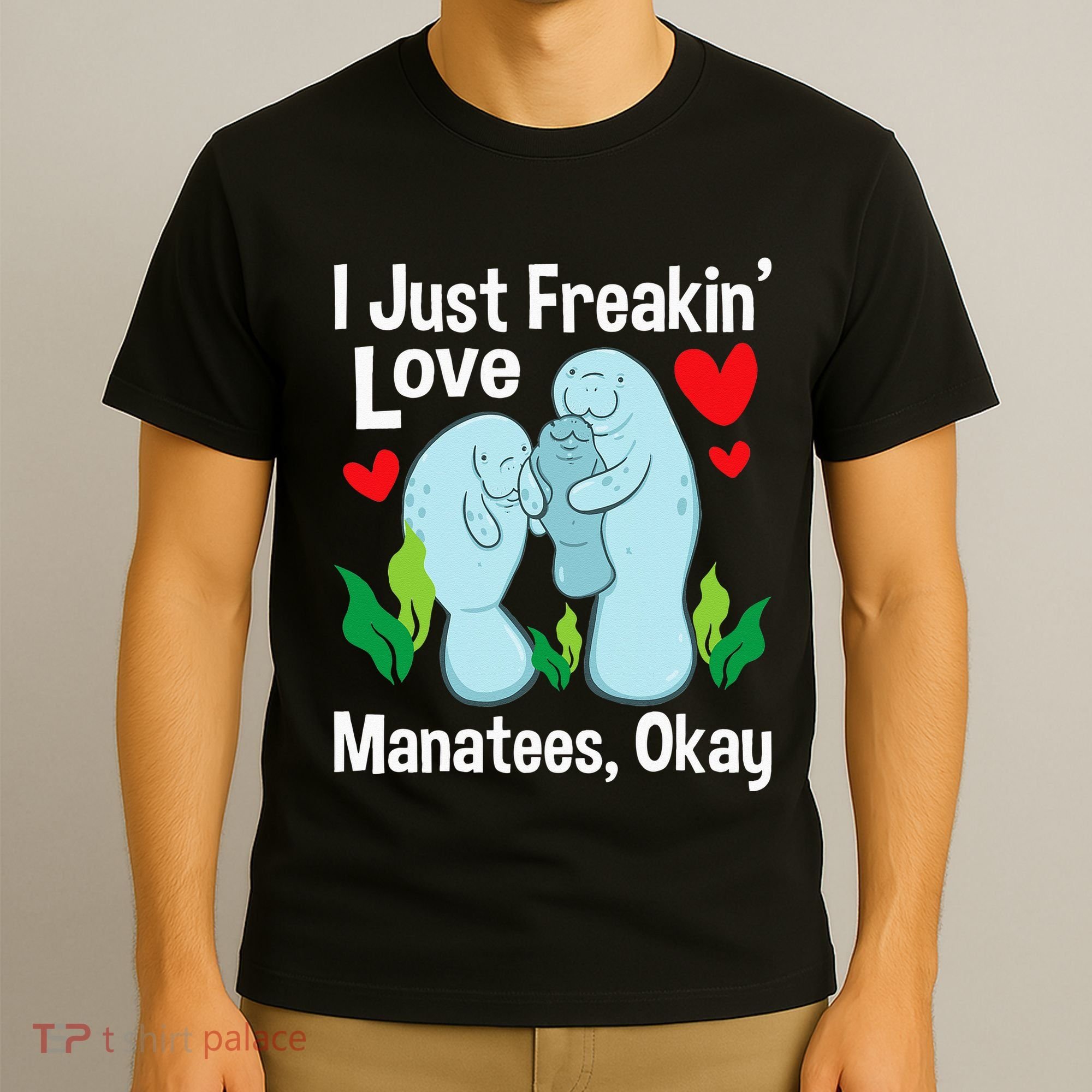 I Love Manatees Manatee Lover Zookeeper Marine Biologist T-Shirt