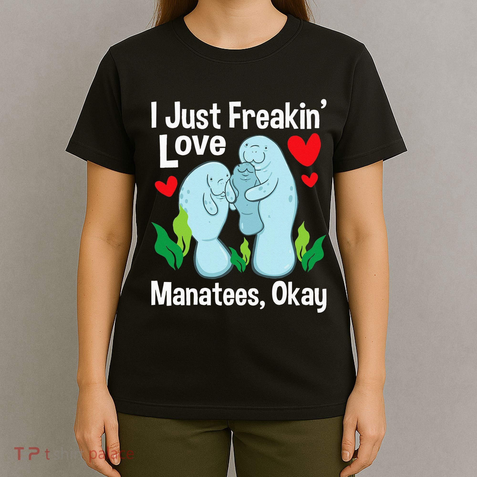 I Love Manatees Manatee Lover Zookeeper Marine Biologist T-Shirt
