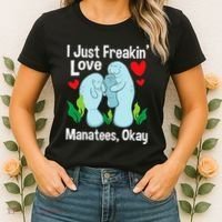 I Love Manatees Manatee Lover Zookeeper Marine Biologist Women's T-Shirt thumb 2