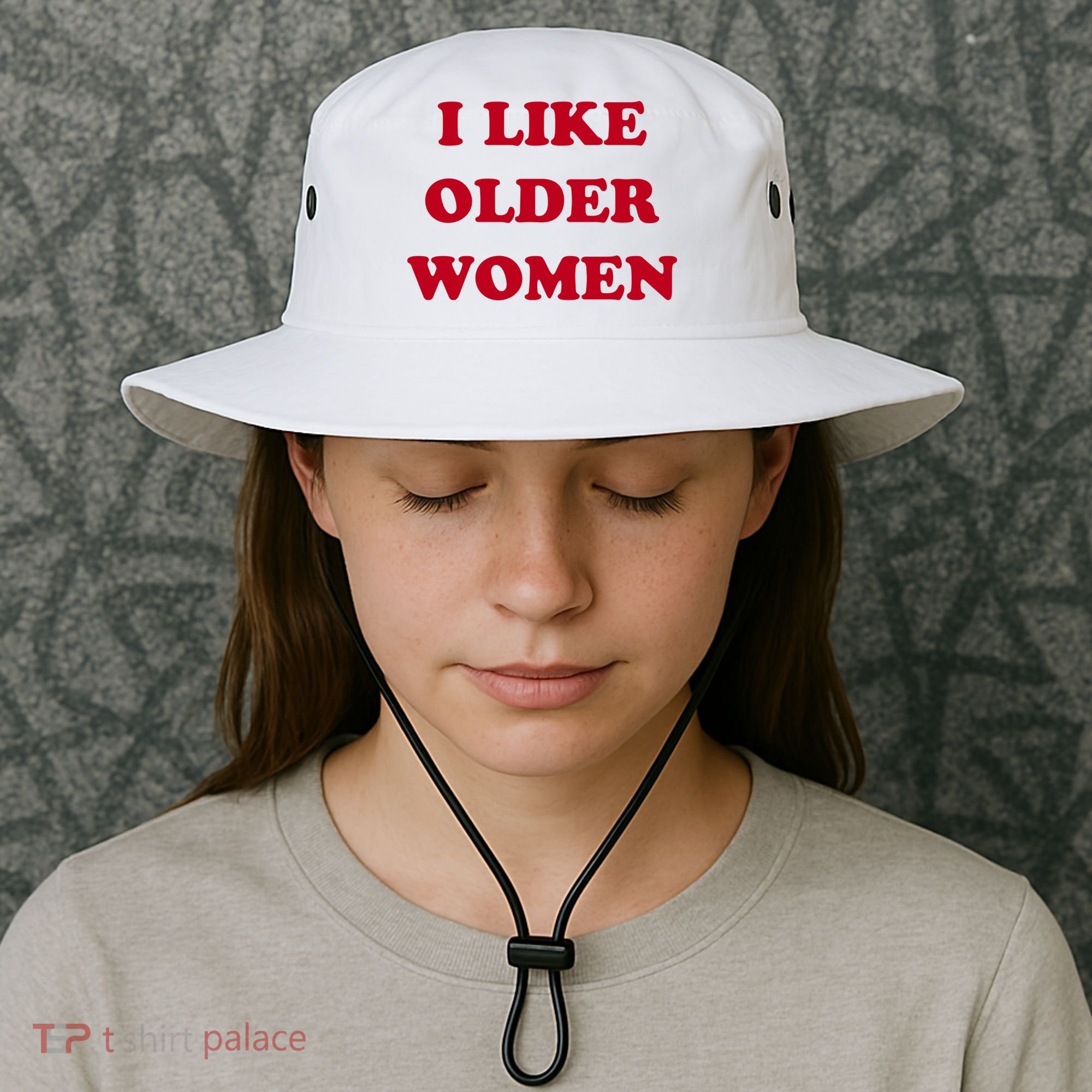I Like Older Women Bucket Hat