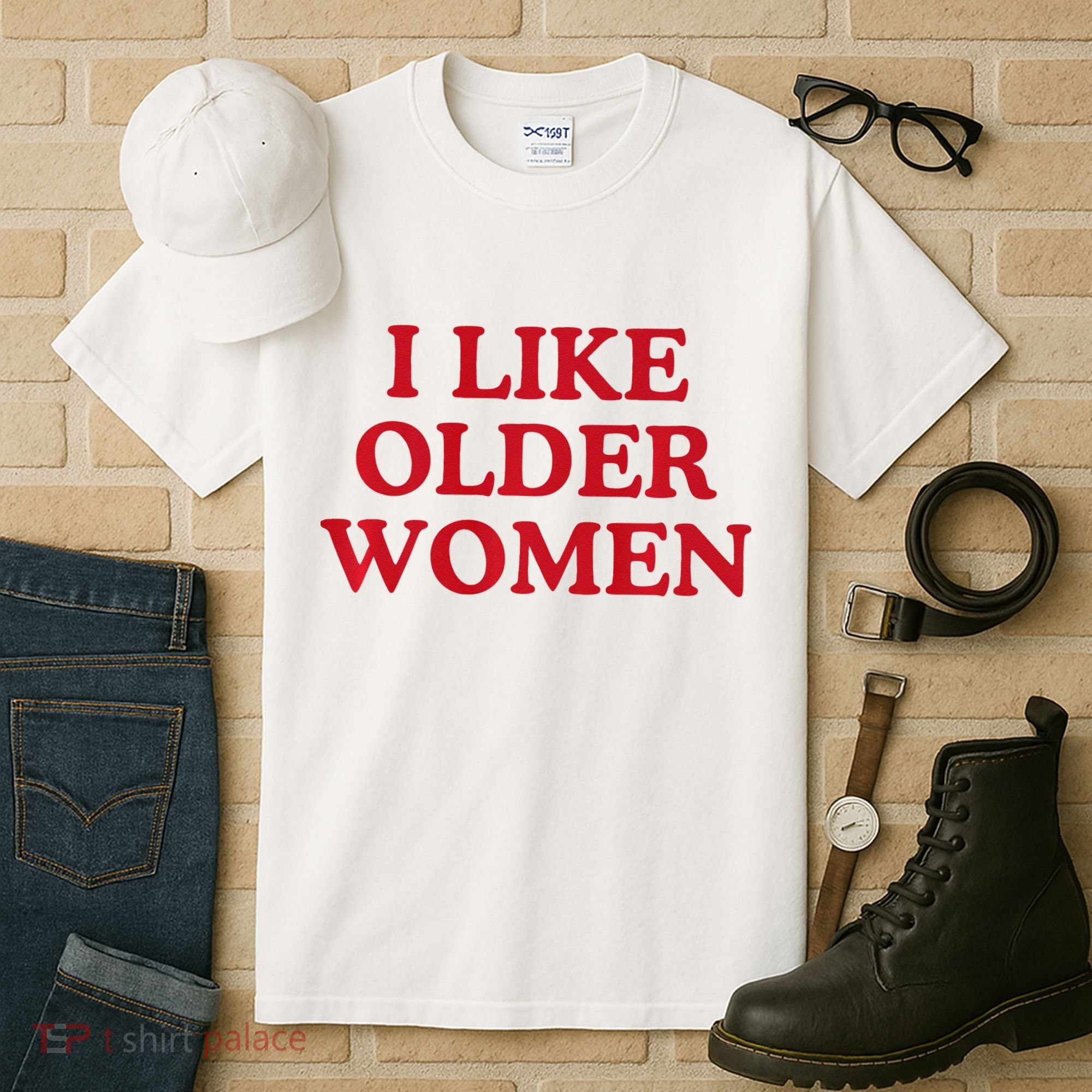 I Like Older Women Heart Hot Moms Tall T-Shirt