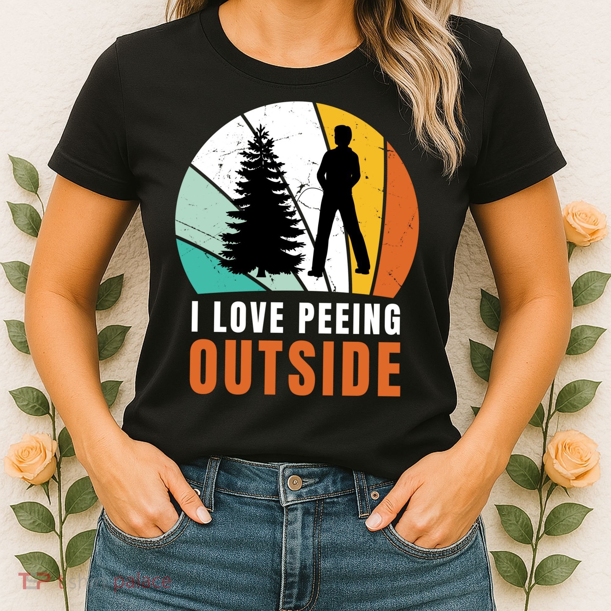 I Love Peeing Outside Women's T-Shirt