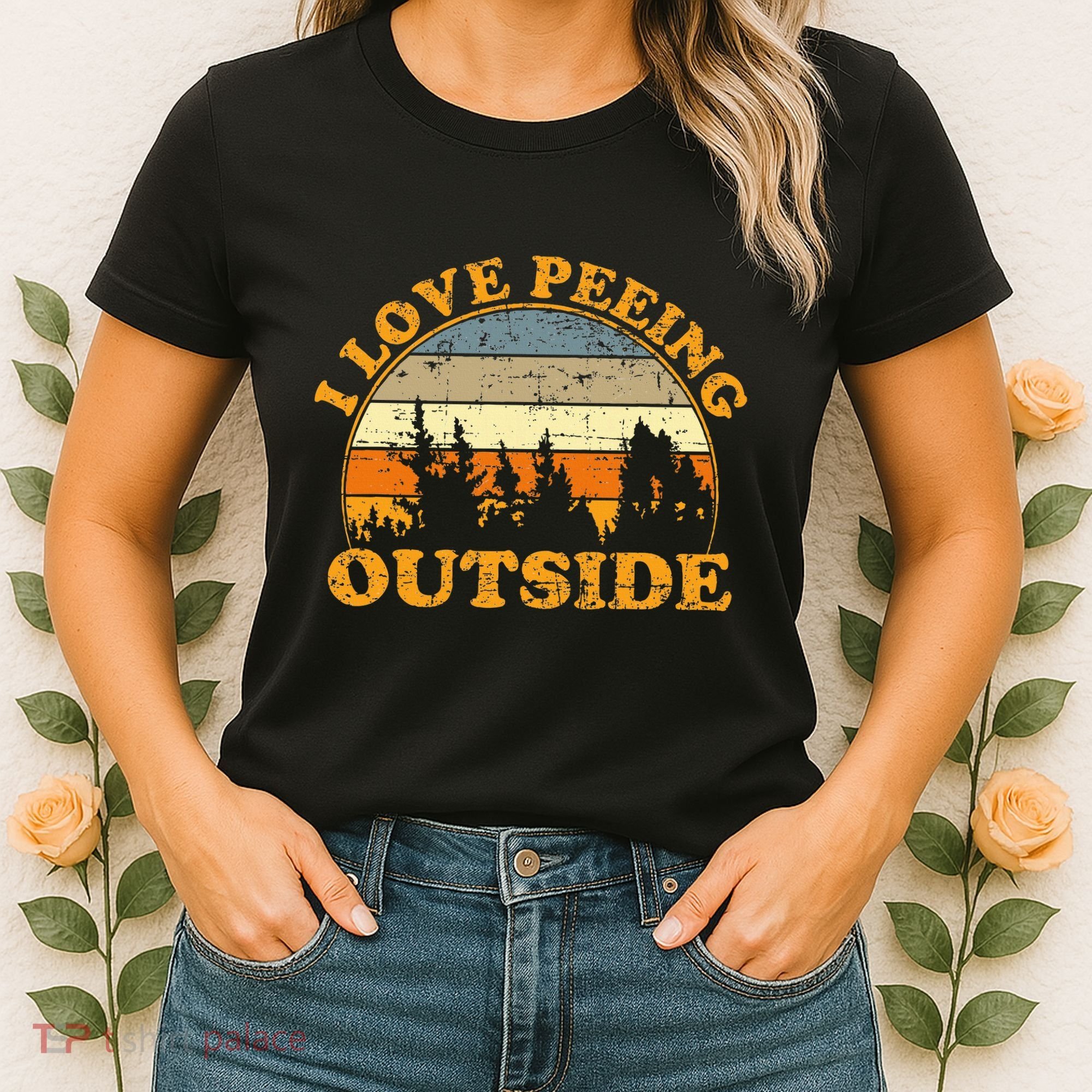 I Love Peeing Outside Women's T-Shirt