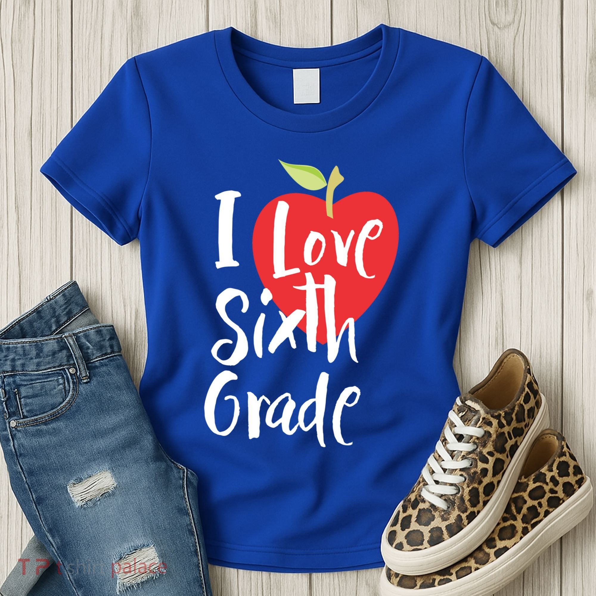 I Love Sixth Grade Back To School 6Th Grade Teacher Student Gift Women's T-Shirt