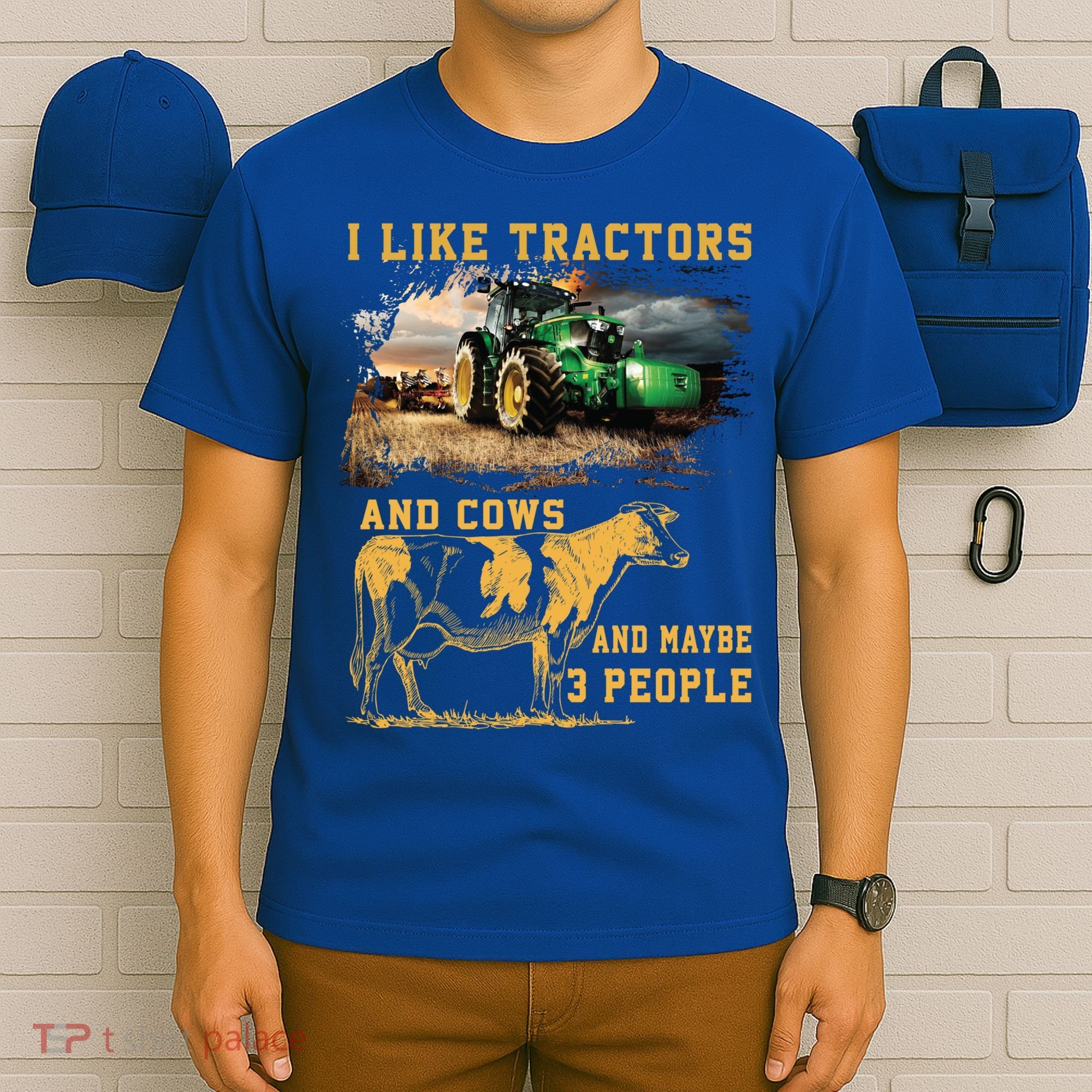 I Like Tractors And Cows And Maybe 3 People Cool Farmer Cool Gift T-Shirt